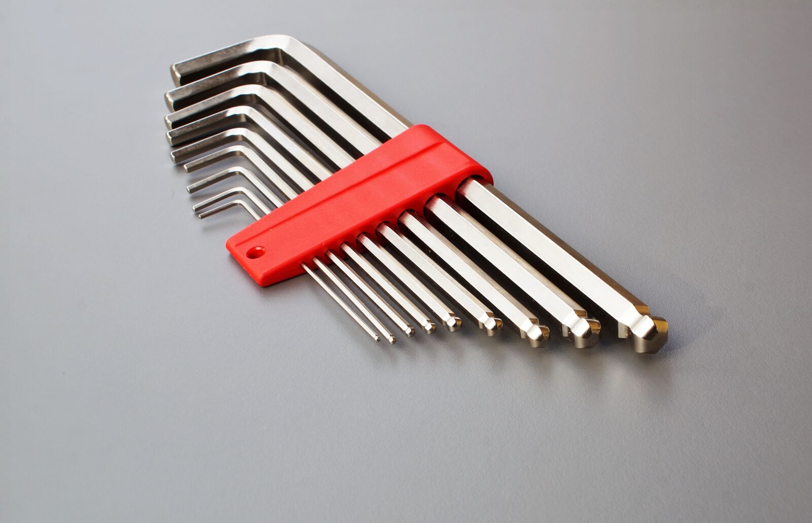Sony DT 18-70mm F3.5-5.6 sample photo. Allen wrench, tool, allen photography