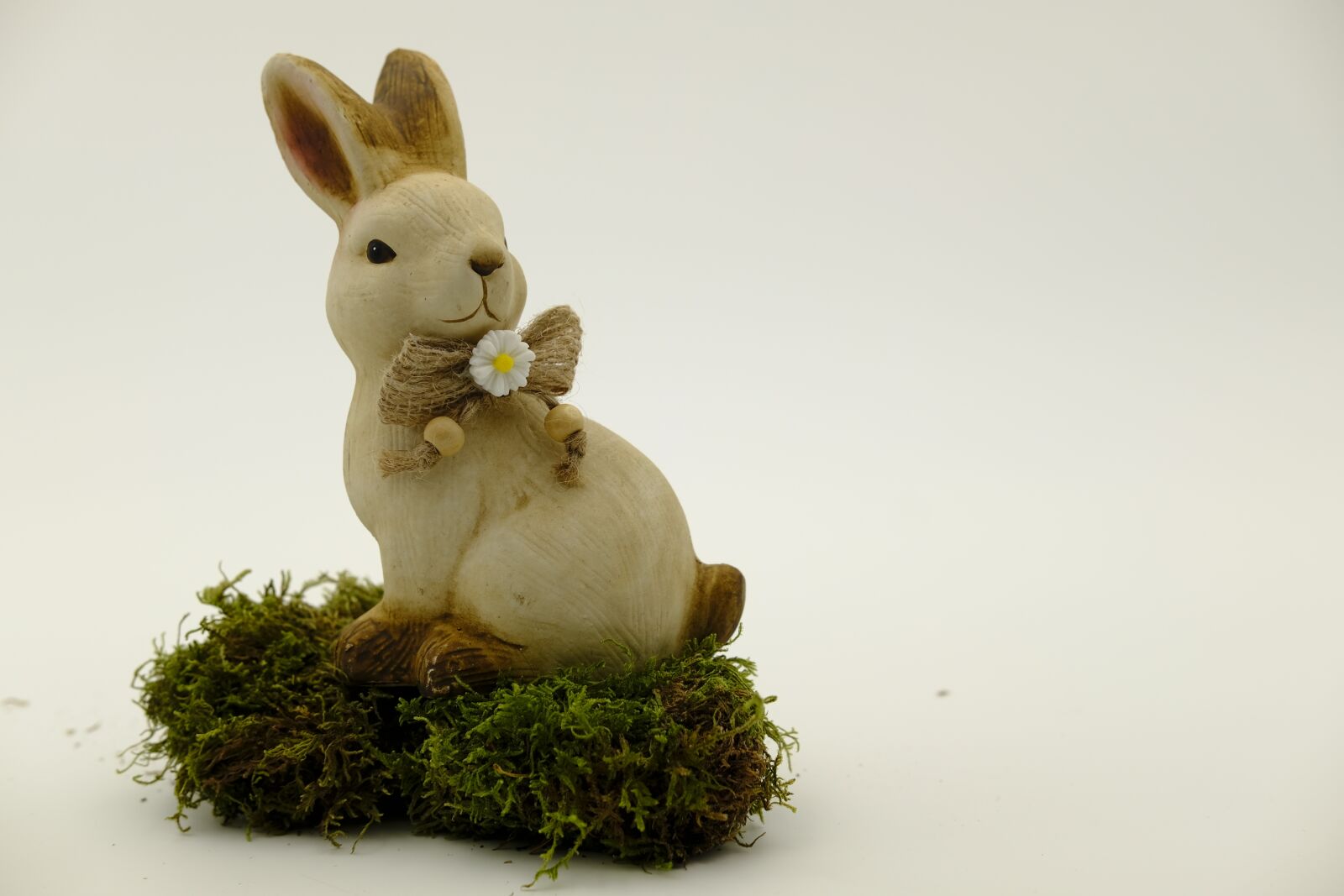 Fujifilm X-T2 + Fujifilm XF 35mm F2 R WR sample photo. Easter, easter bunny, easter photography