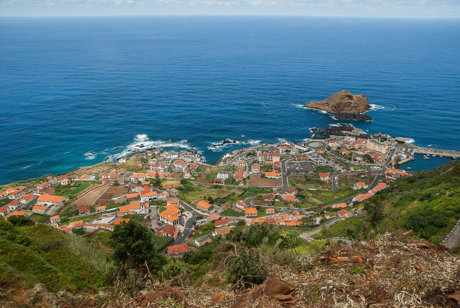 Pentax K10D sample photo. Madeira, porto moniz, village photography