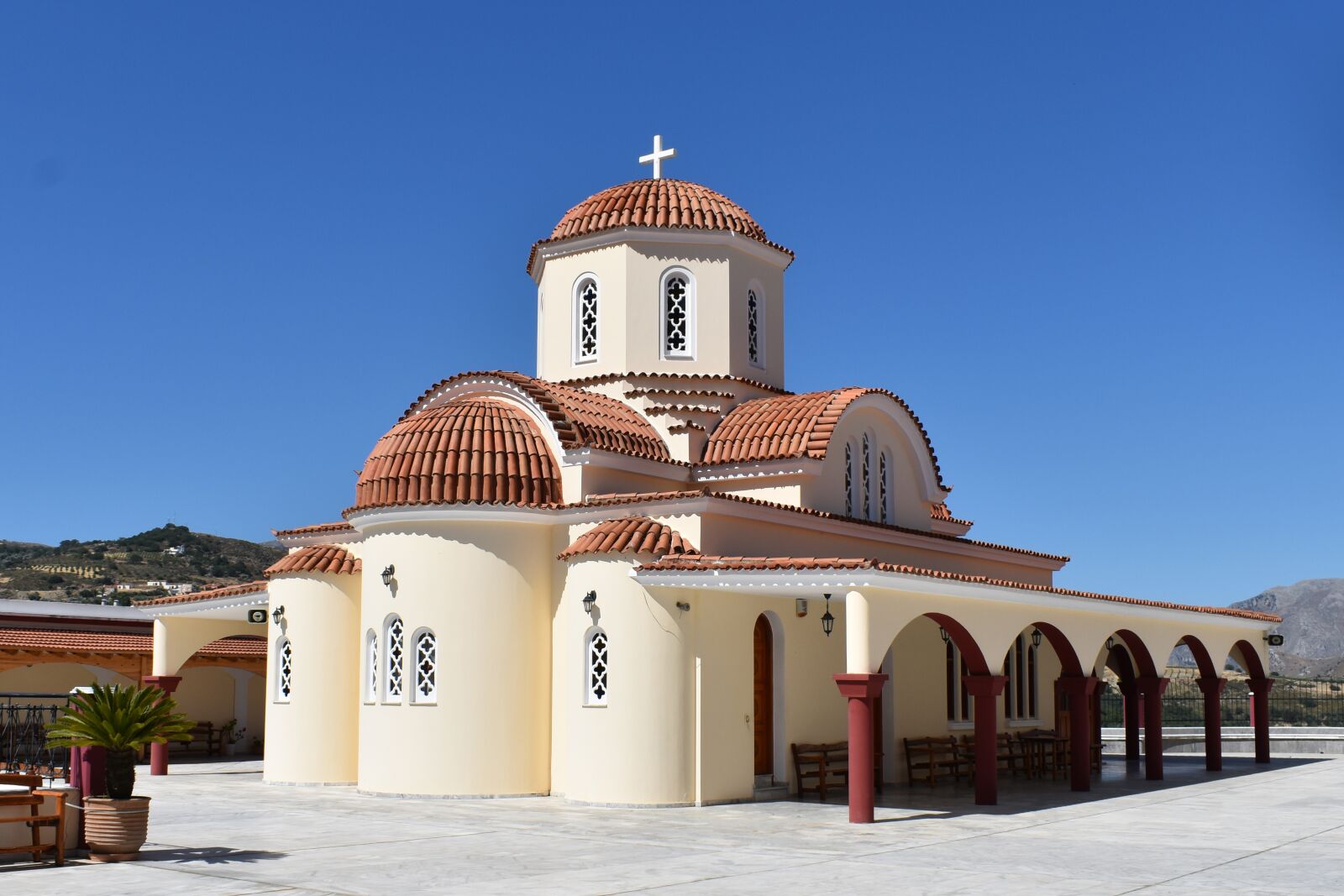 Nikon D3400 sample photo. Greece, crete, church photography