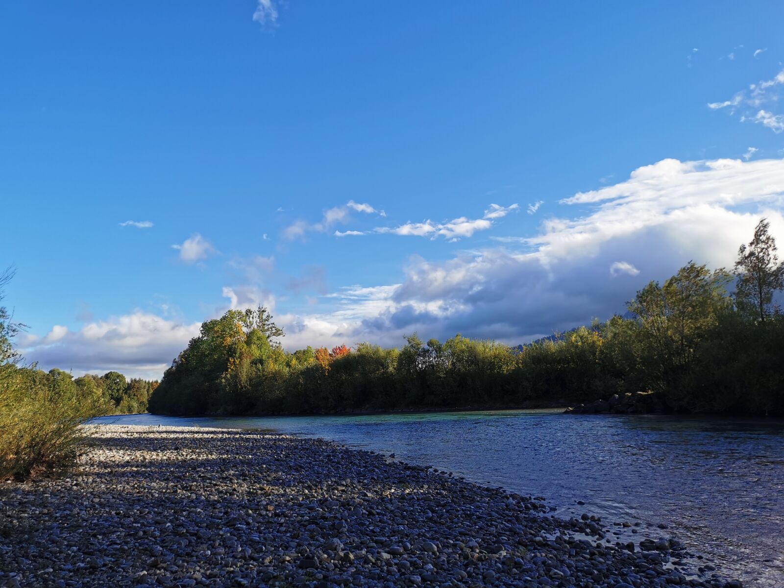HUAWEI ELE-L29 sample photo. River, autumn, sky photography