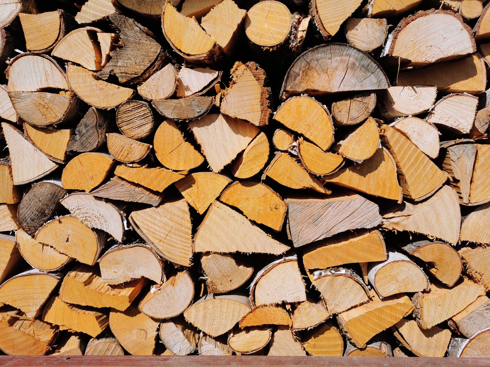HUAWEI P30 sample photo. Wood, firewood, texture photography