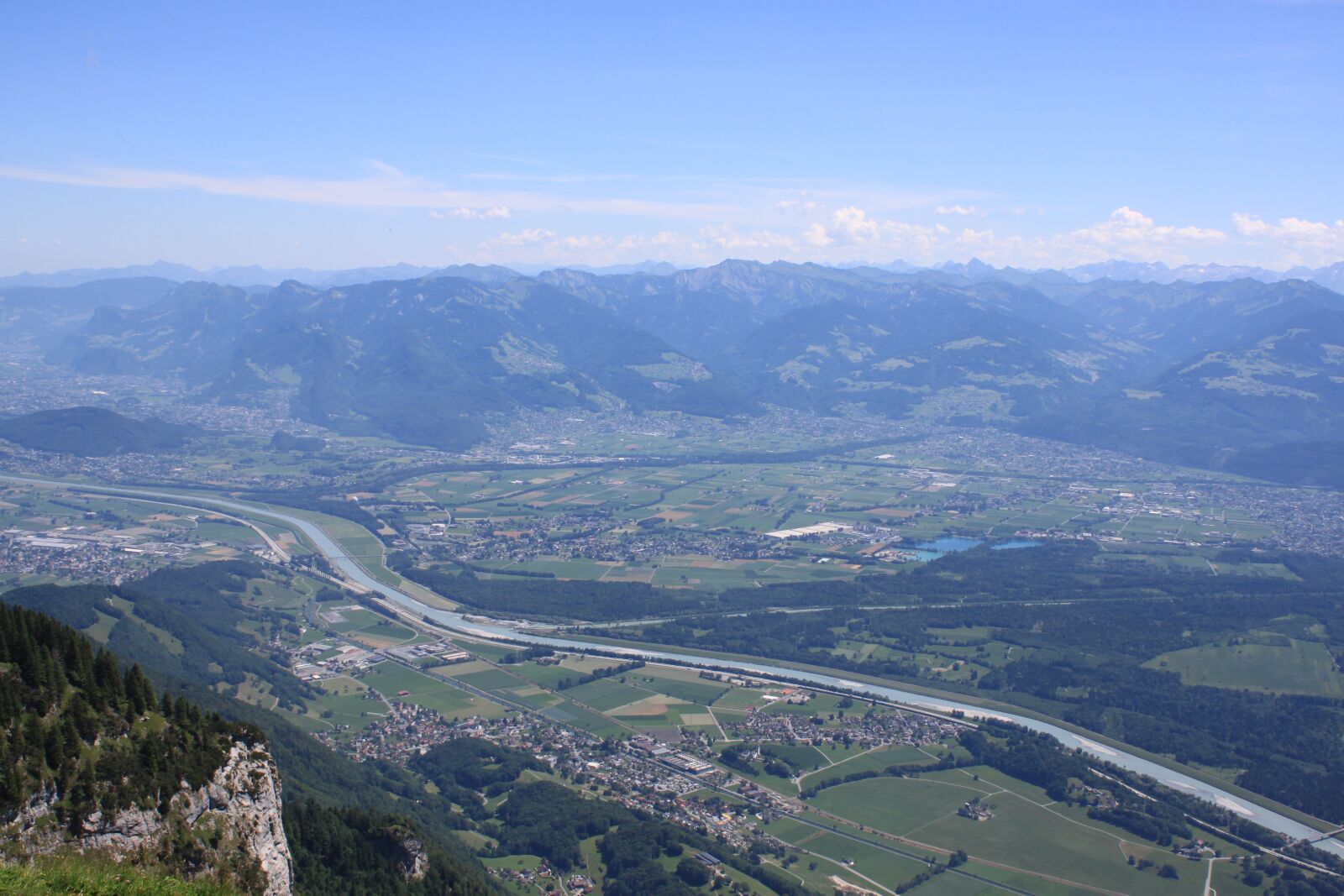 Canon EOS 500D (EOS Rebel T1i / EOS Kiss X3) sample photo. Mountains, panorama, landscape photography