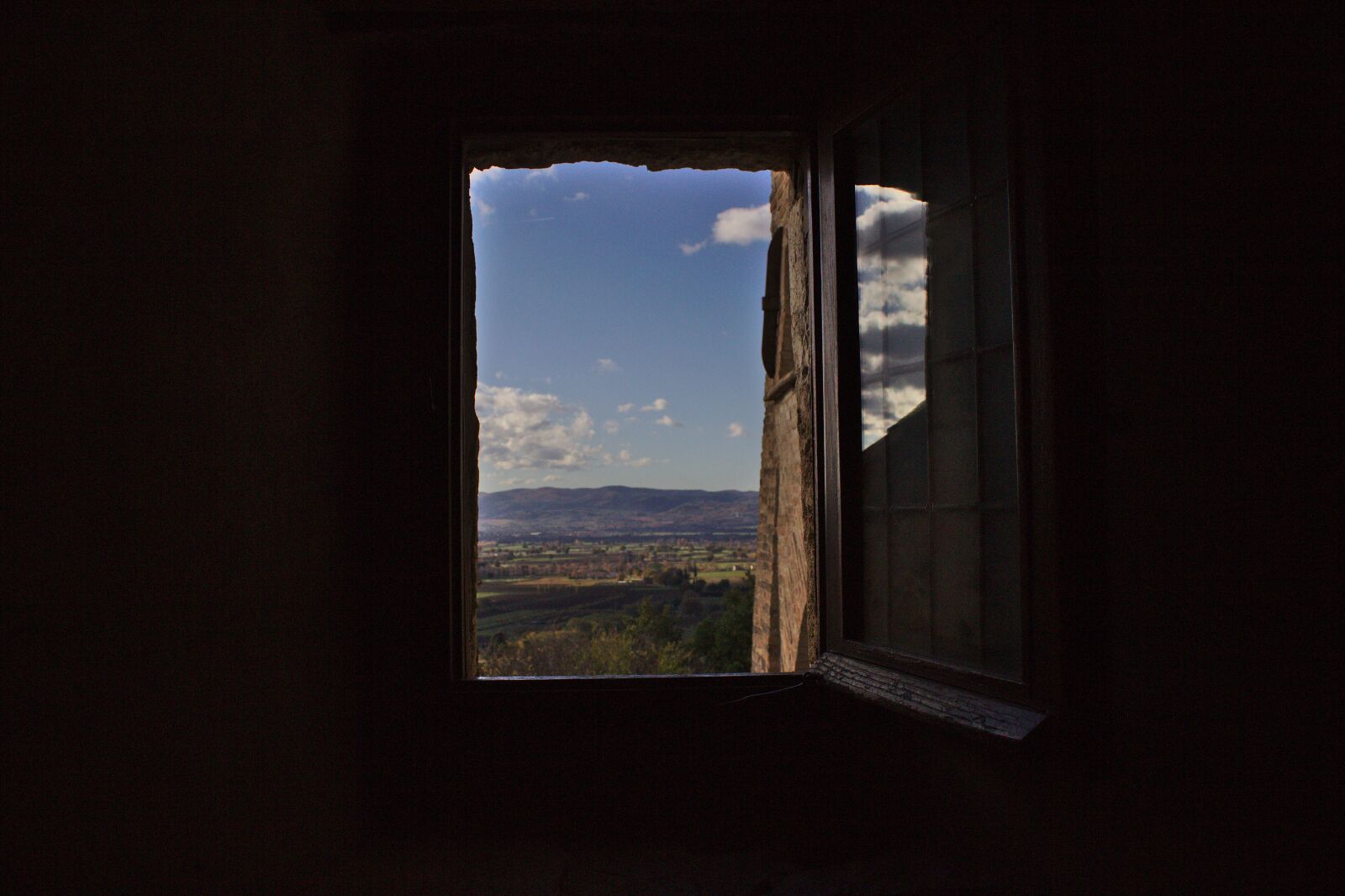 Canon EOS 600D (Rebel EOS T3i / EOS Kiss X5) sample photo. Assisi, umbria, italia photography