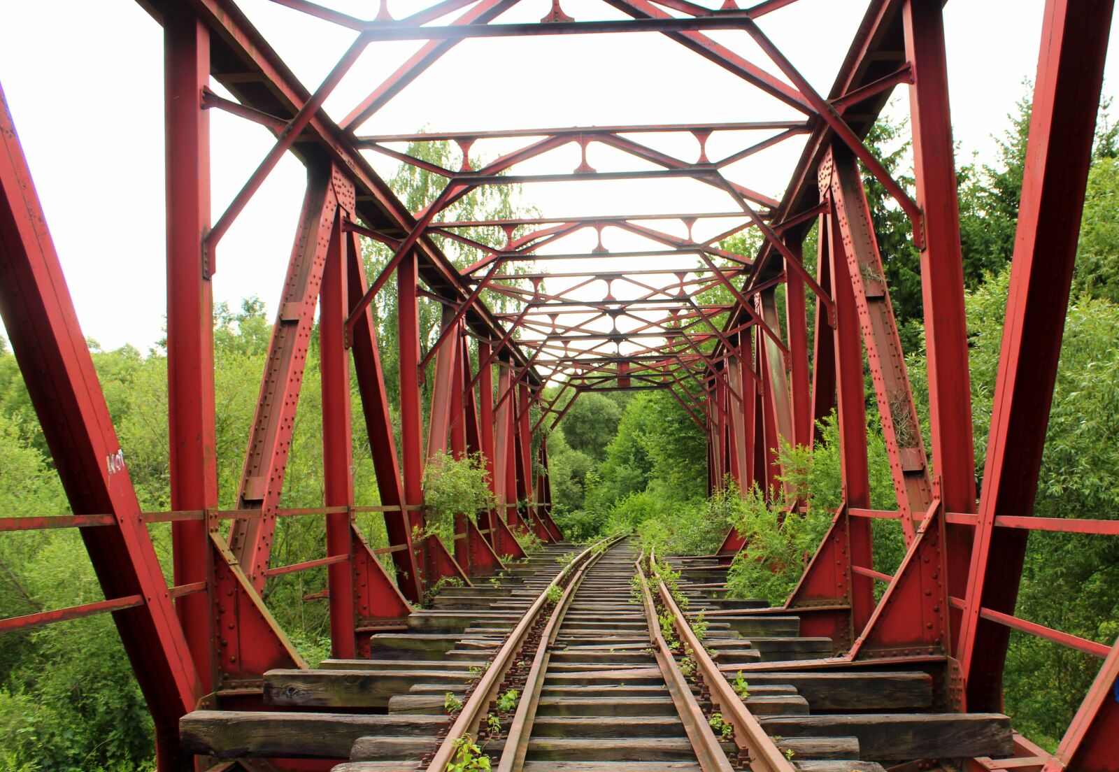 Canon EOS 1200D (EOS Rebel T5 / EOS Kiss X70 / EOS Hi) sample photo. Bridge, railway, iron bridge photography