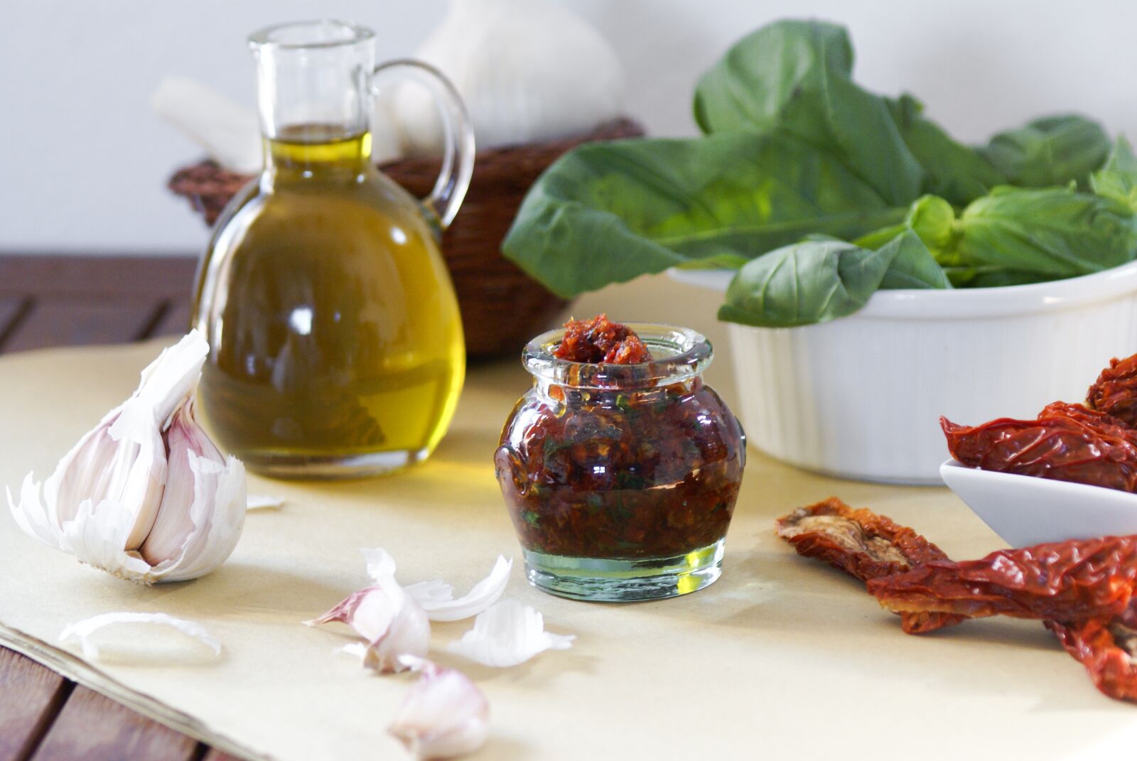 Sony Alpha DSLR-A100 sample photo. Mediterranean cuisine, tomatoes, kitchen photography