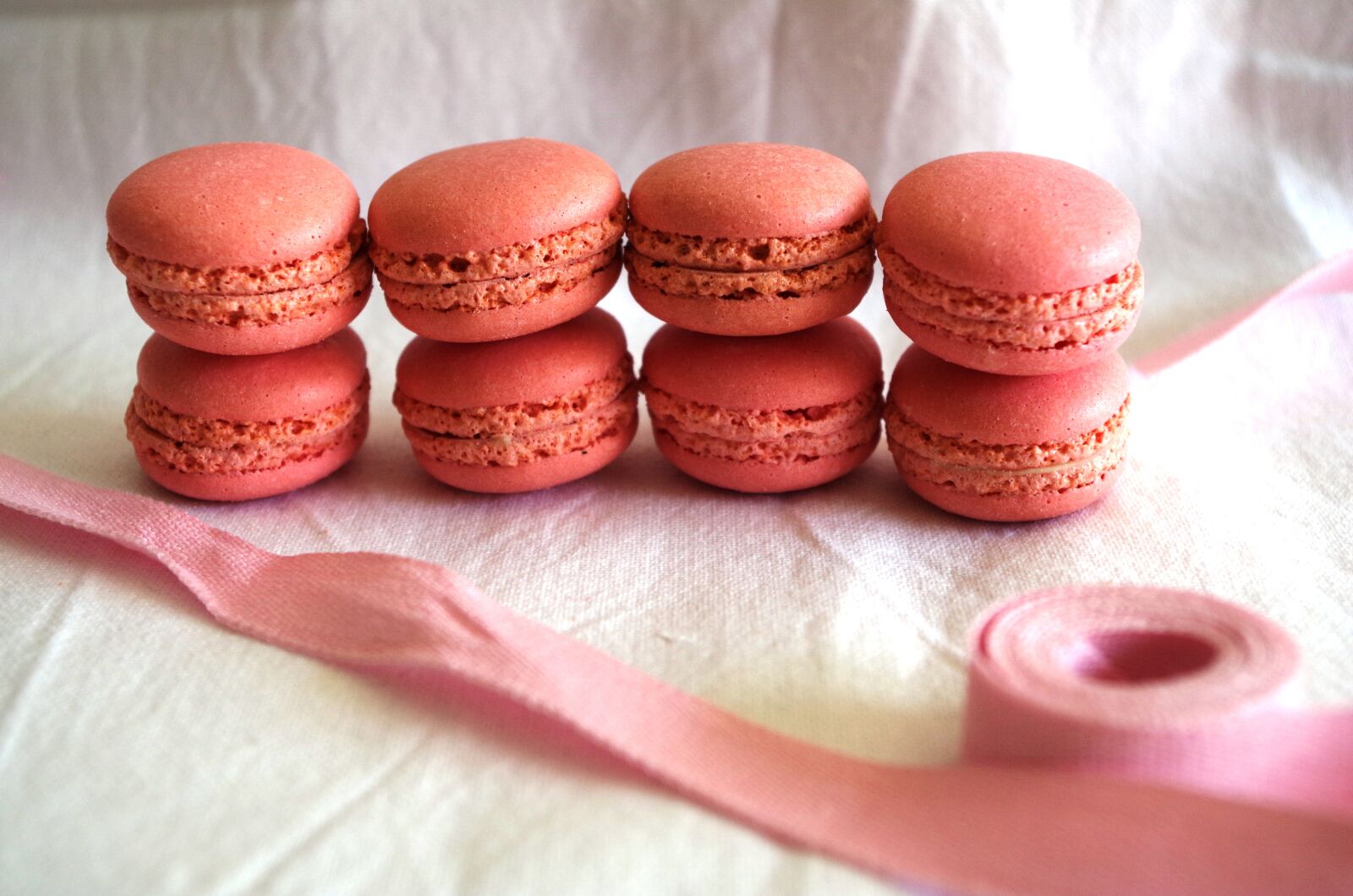 Pentax K-50 sample photo. Macaron, pink, rosa photography