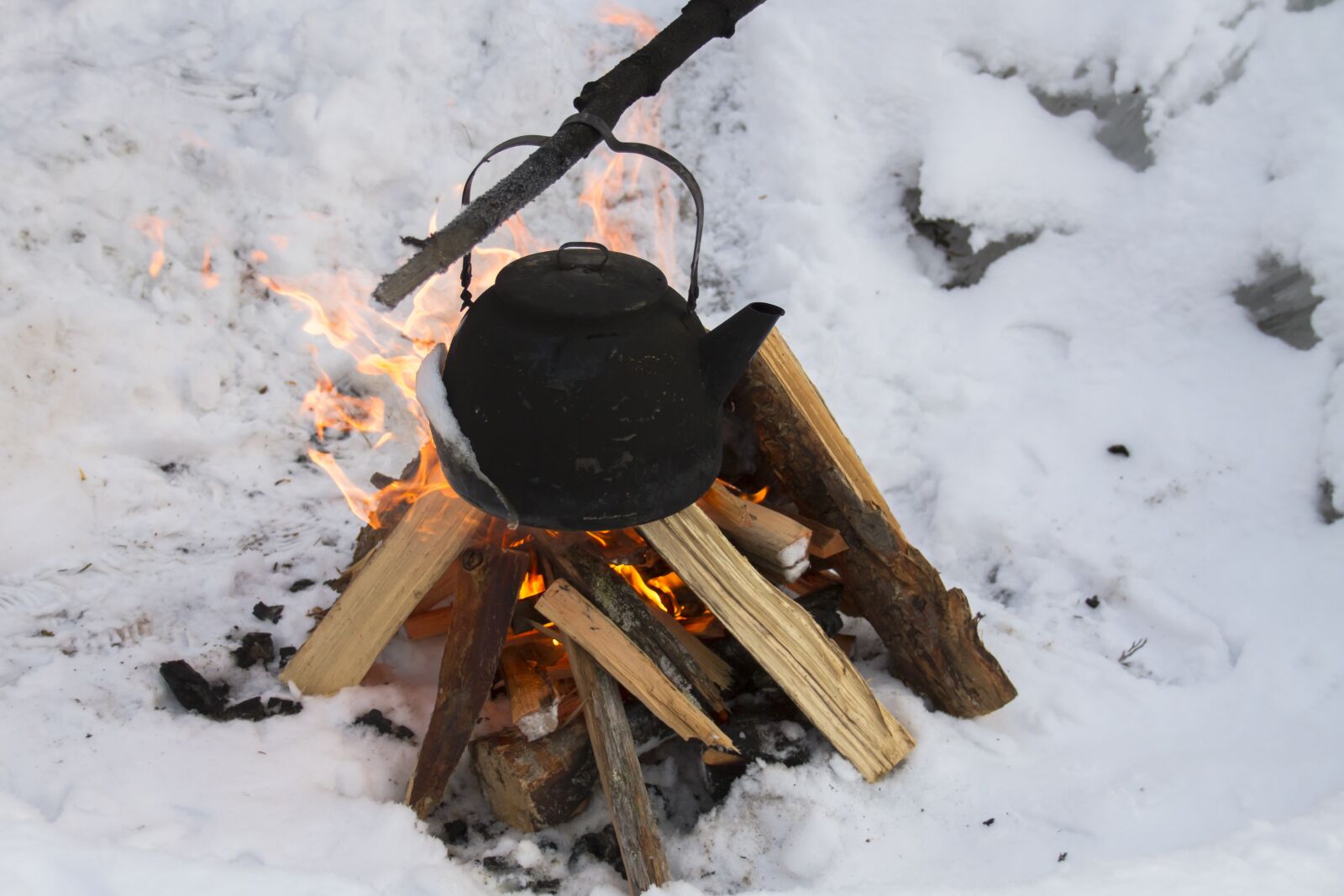 Canon EOS 7D sample photo. Winter, fire, campfire photography