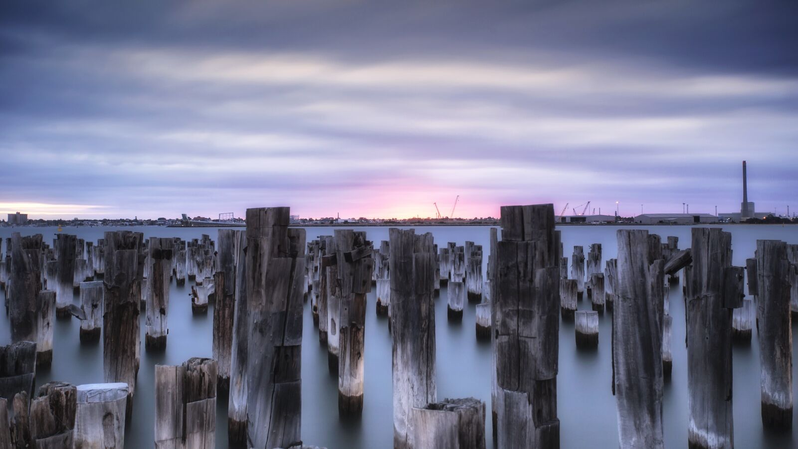 Canon EOS 6D + Canon EF 17-40mm F4L USM sample photo. Pier, sunset, water photography