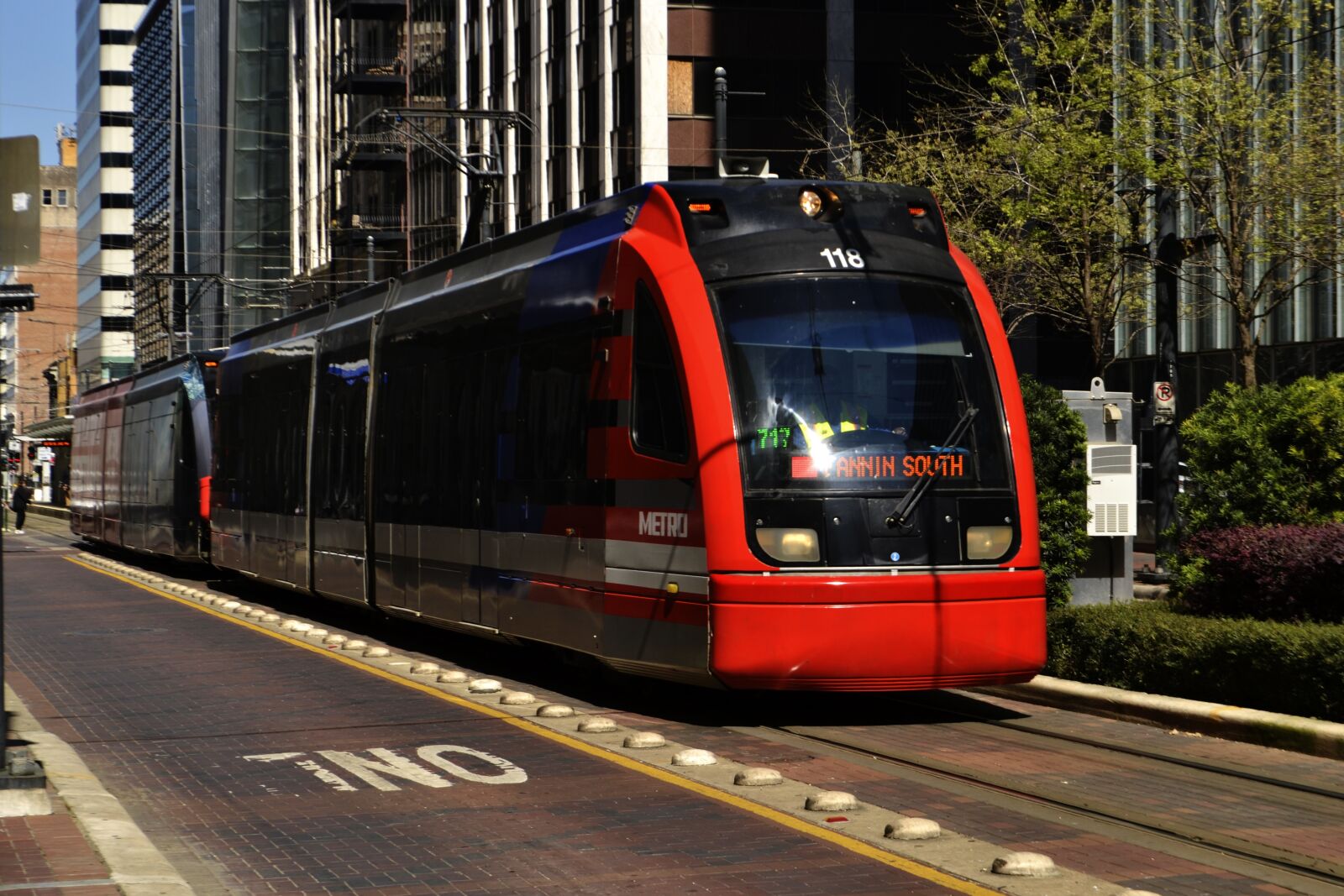 Nikon D3100 sample photo. Transportation system, traffic, road photography