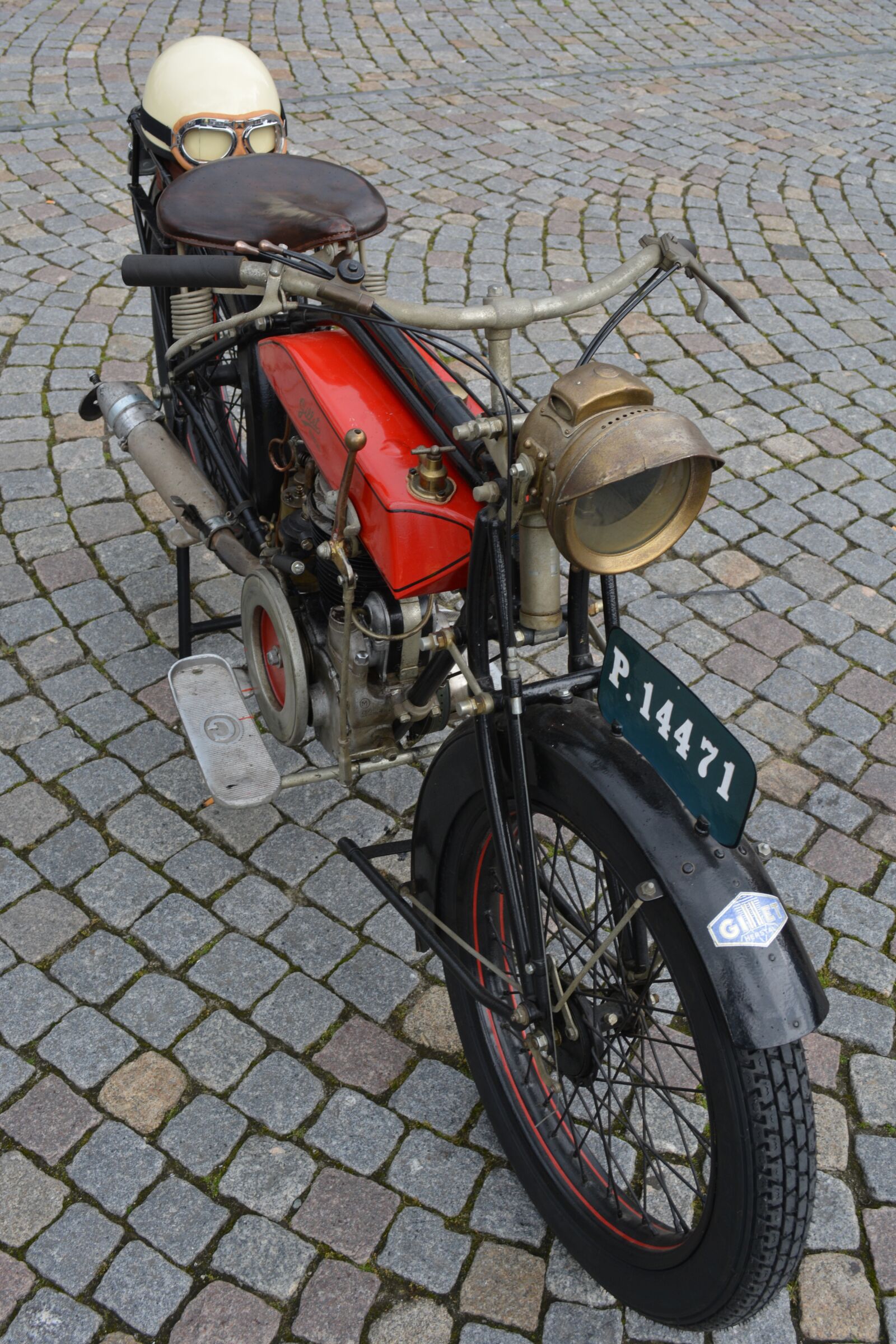 Nikon D5200 sample photo. Moped, moto, bicycle photography