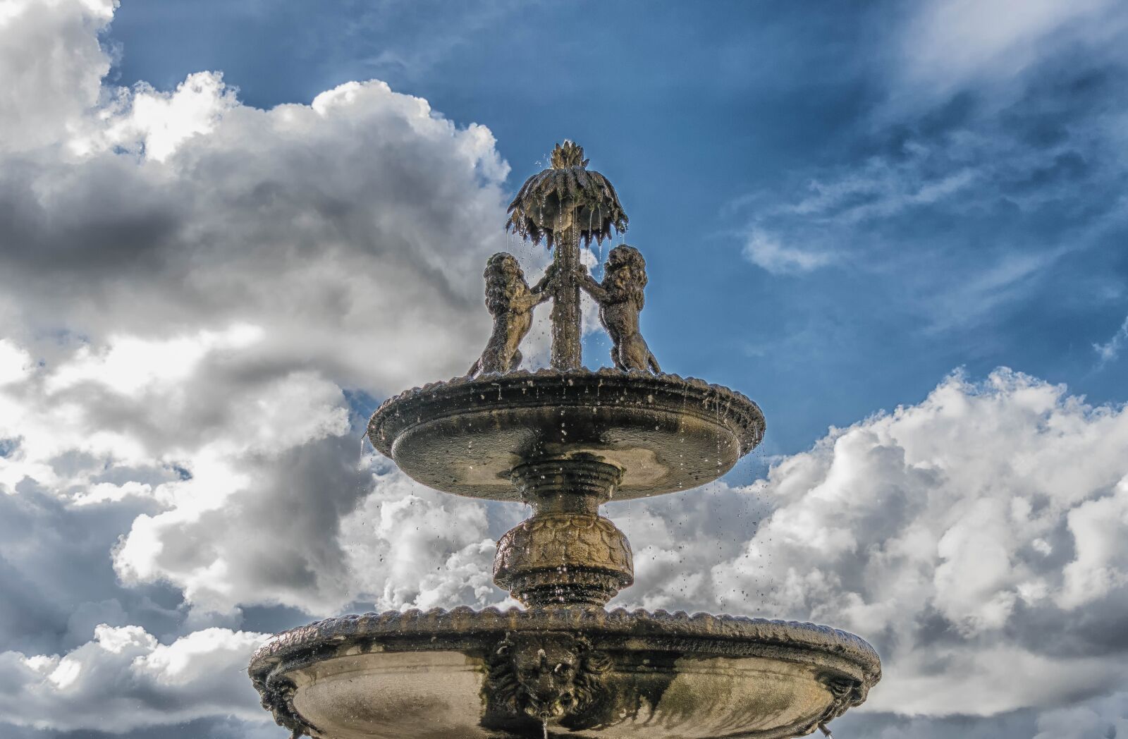 Nikon D3300 sample photo. Fountain, water, bubble photography