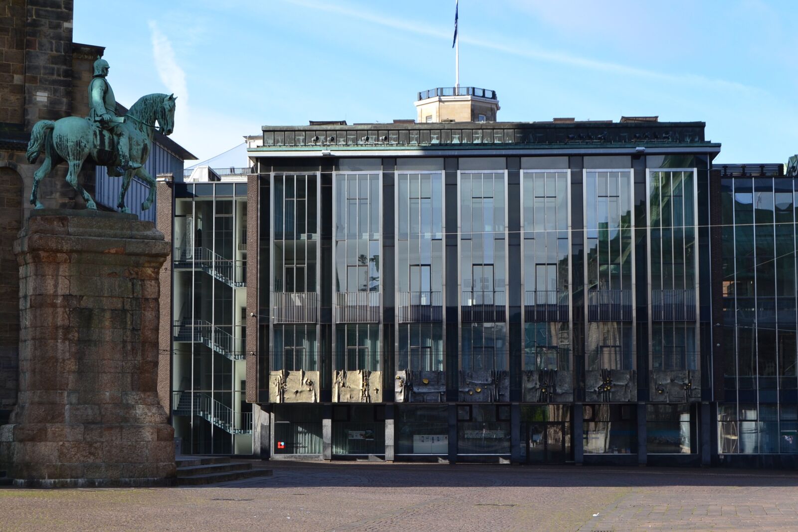 Nikon D3100 sample photo. Bremen, marketplace, domshof photography