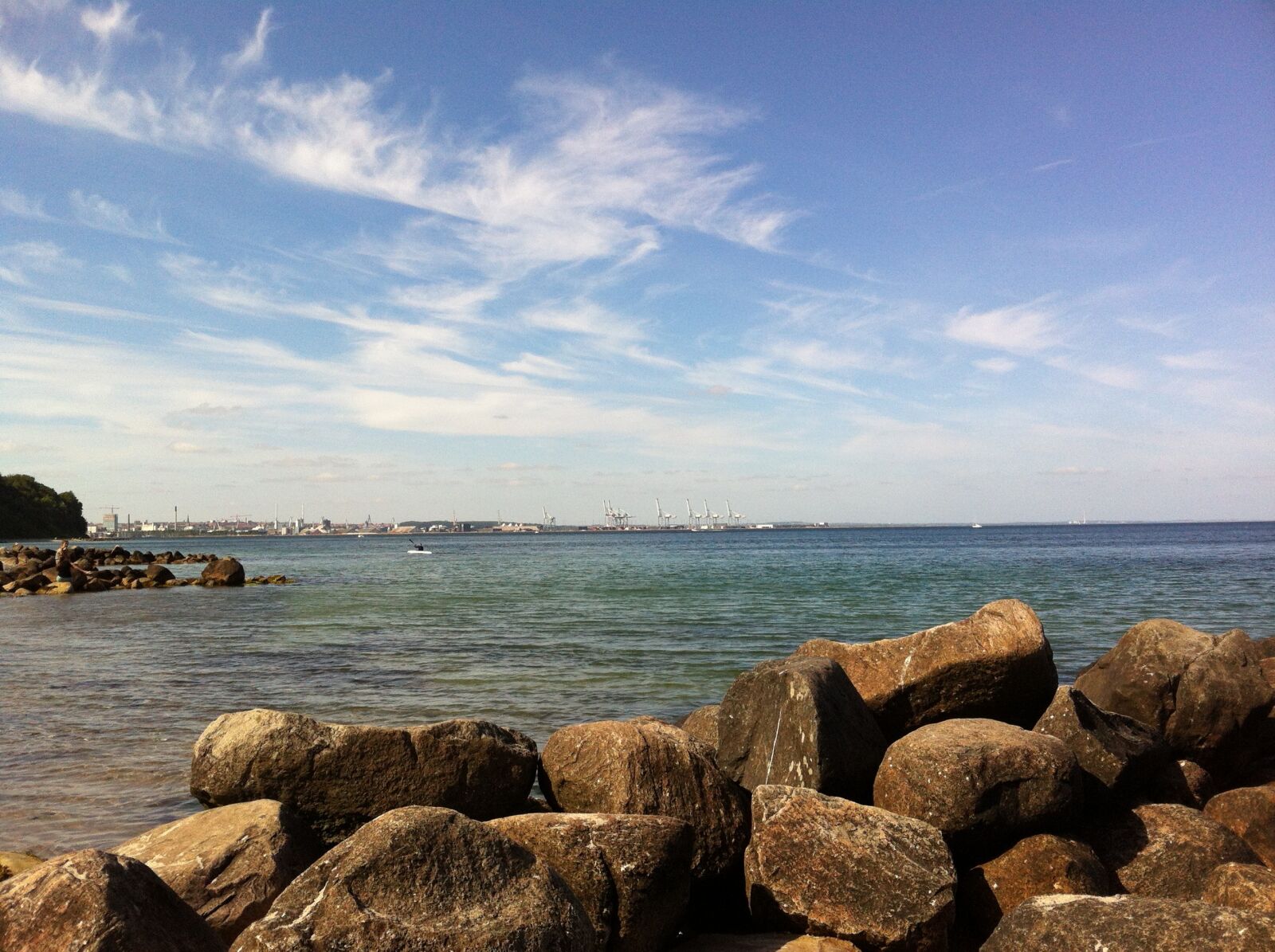 Apple iPhone 4 sample photo. Ocean, sea, seascape photography