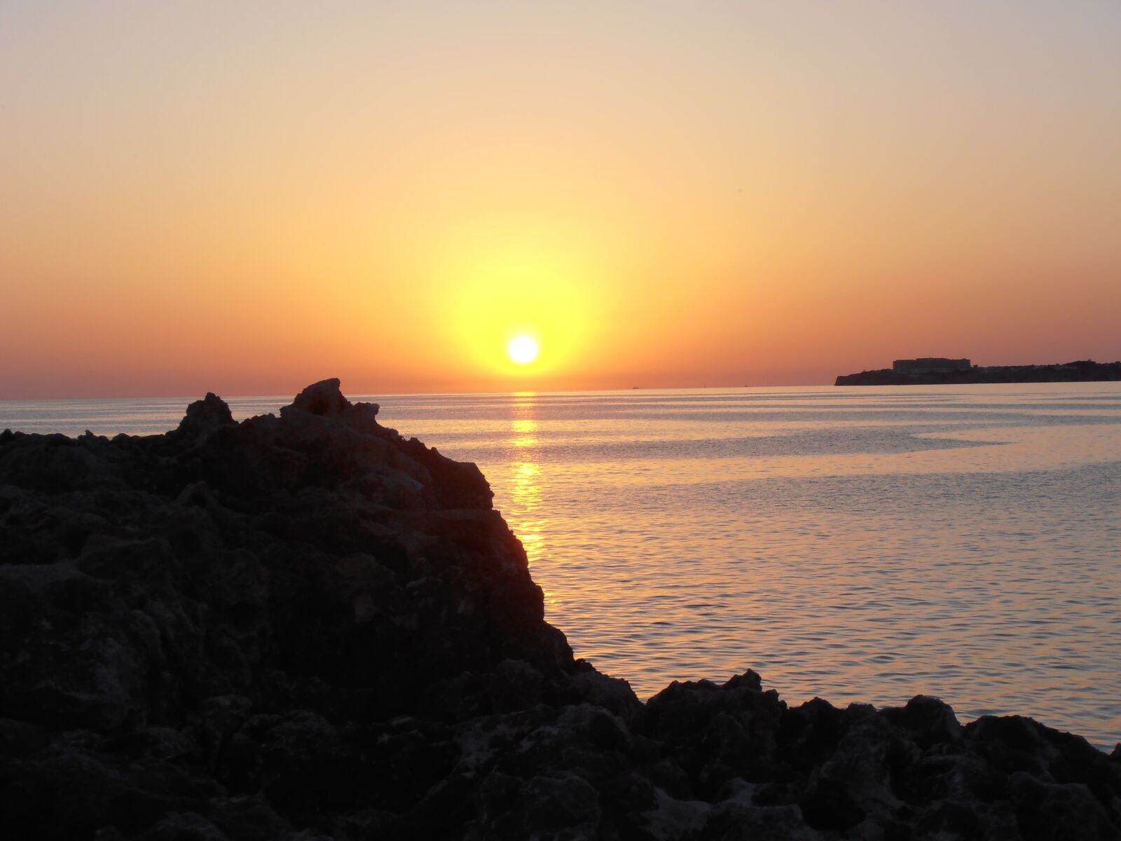 Olympus VR310,D720 sample photo. Sunset, sea, romantic photography