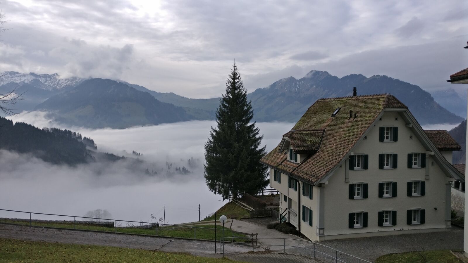 OnePlus A3000 sample photo. Fog, mountains, central switzerland photography