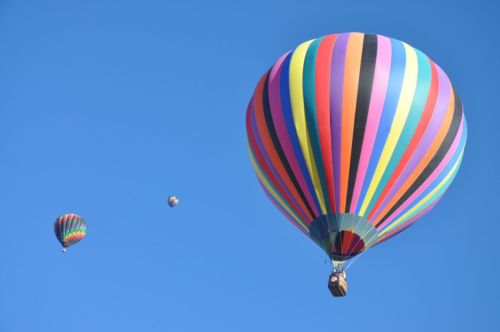 Nikon D90 sample photo. Sky, balloon, air photography