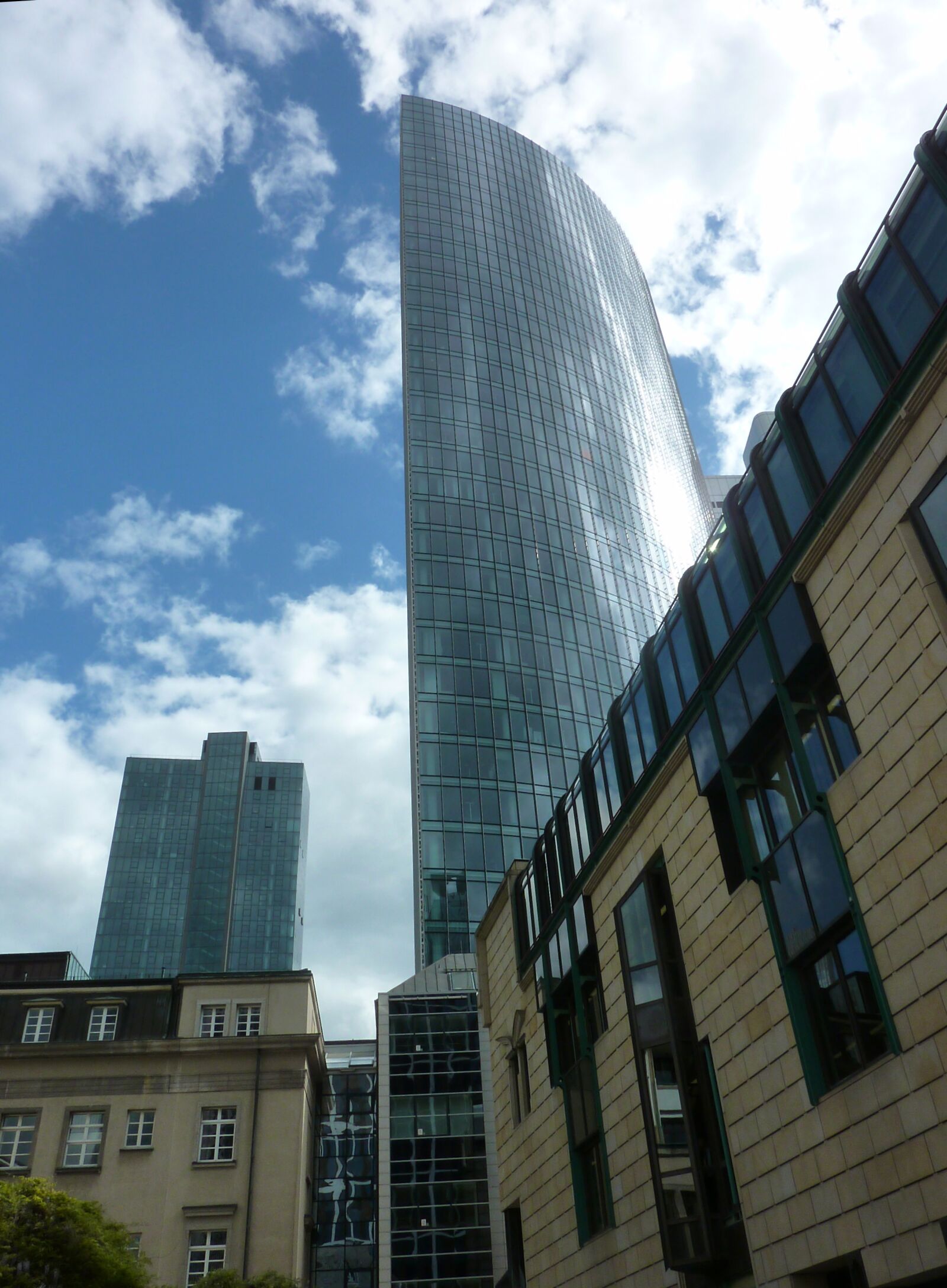Panasonic DMC-TZ7 sample photo. Architecture, skyscraper, city photography