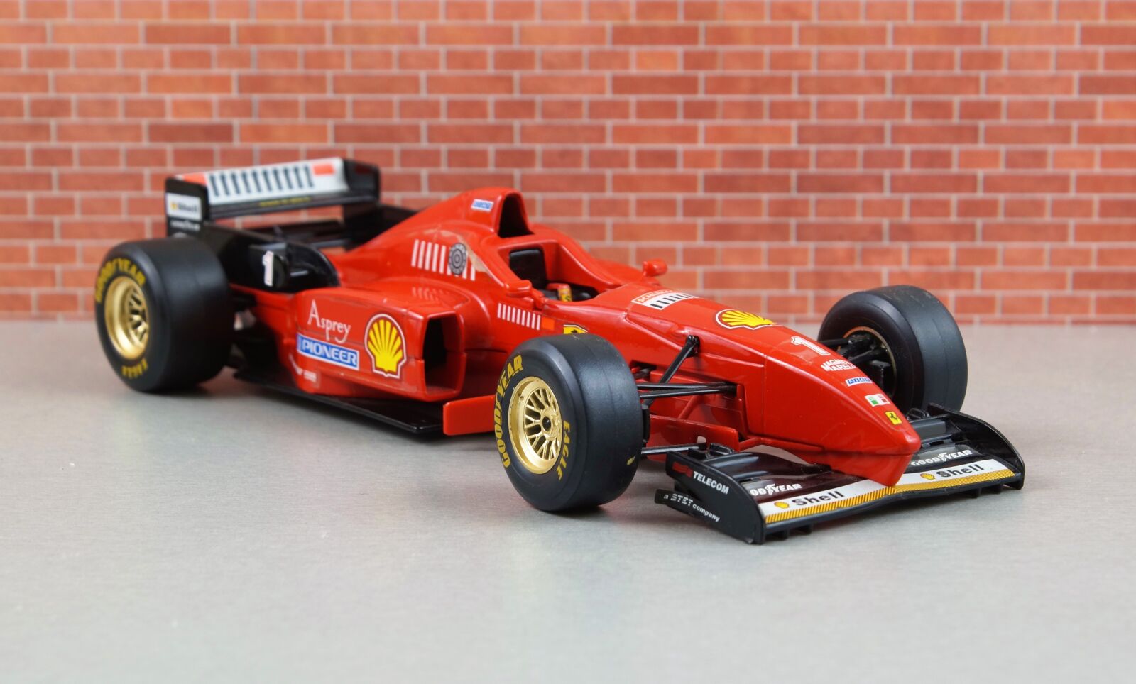 Sony DT 18-70mm F3.5-5.6 sample photo. Ferrari, f310, formula 1 photography