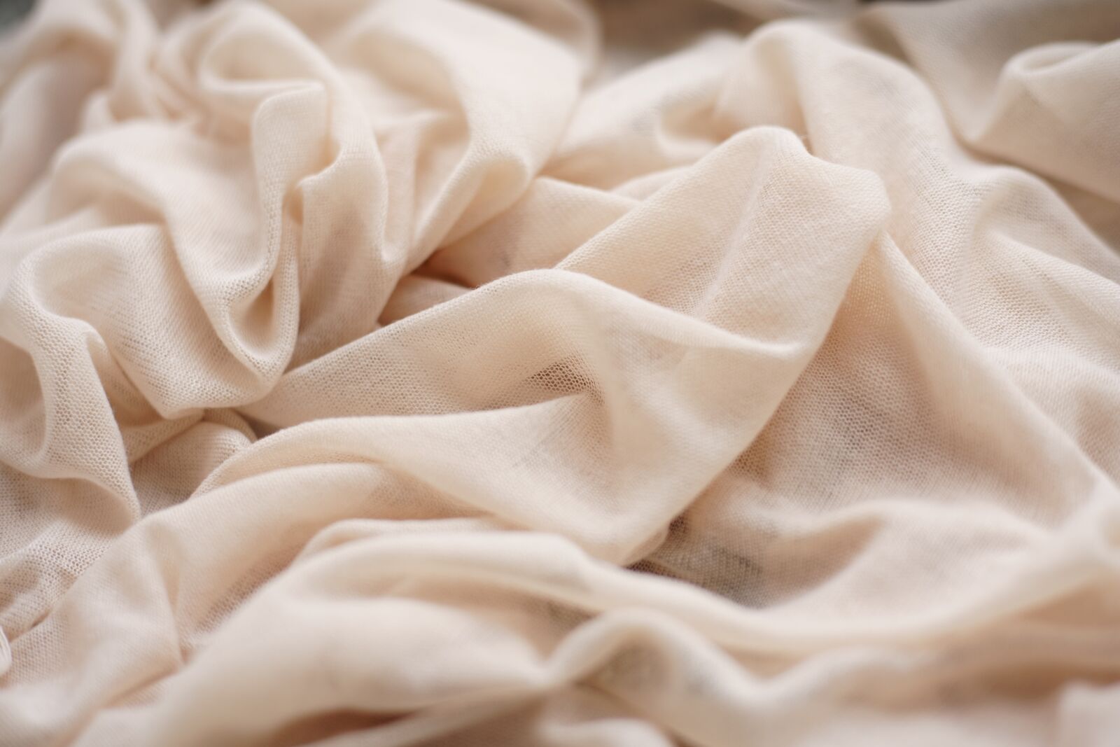 Sony a7 II sample photo. Fabric, texture, cream photography