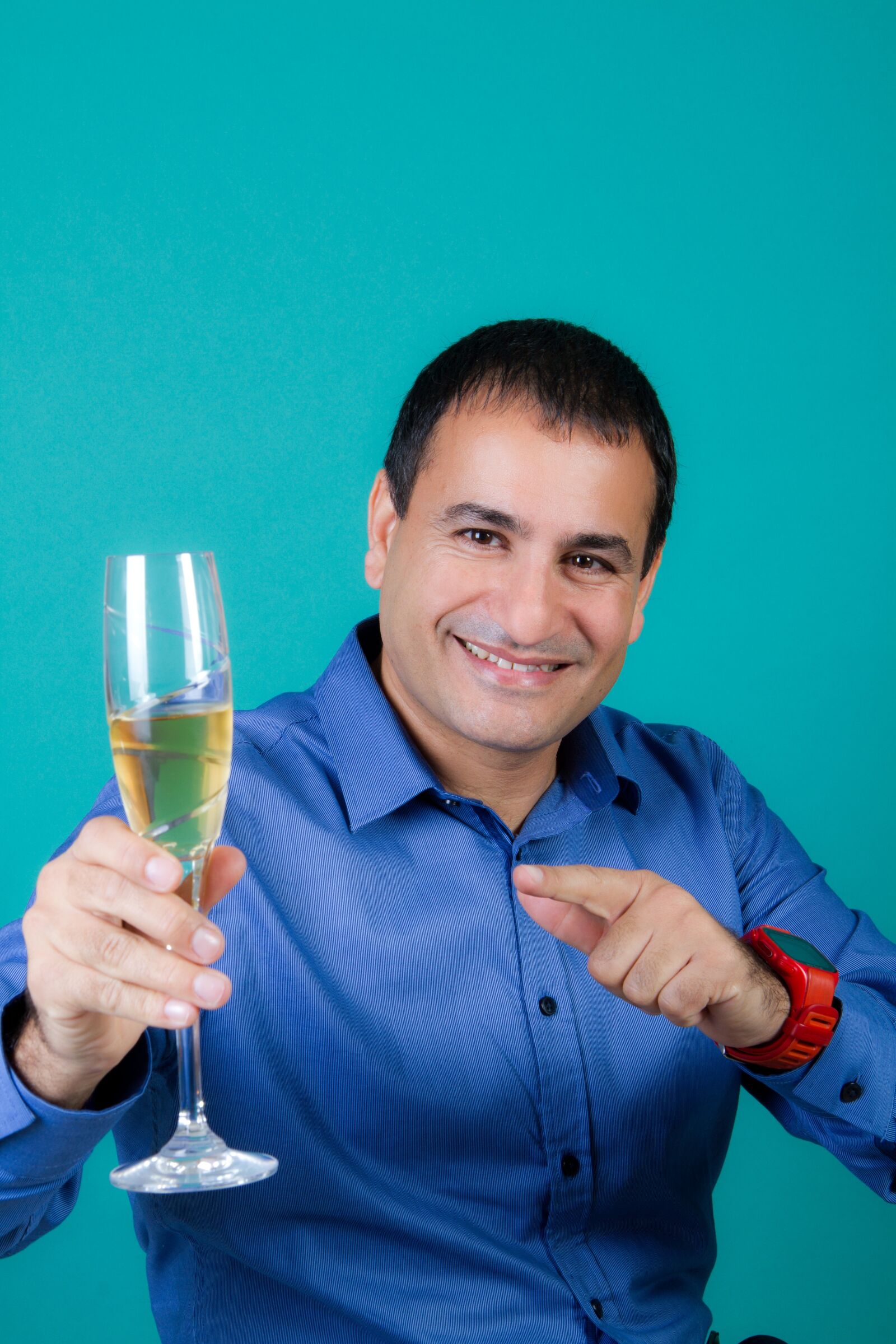Canon EOS 7D sample photo. Drink, desktop, person photography