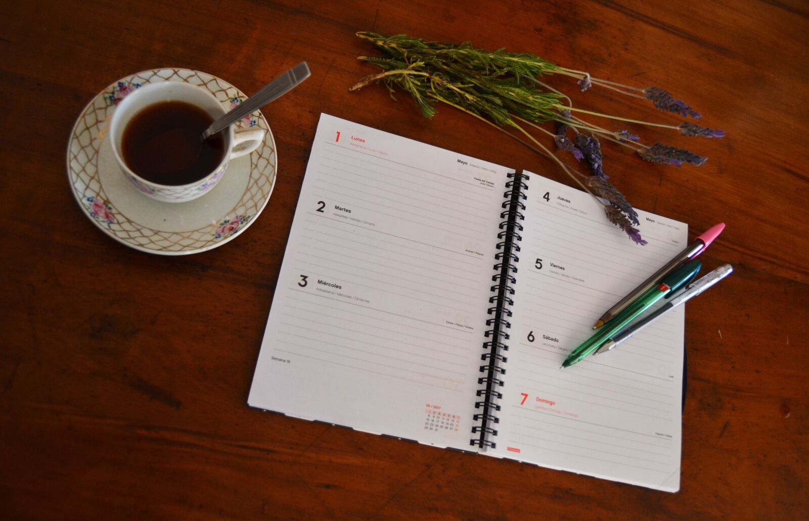 Nikon D3100 sample photo. Coffee, office, labor day photography