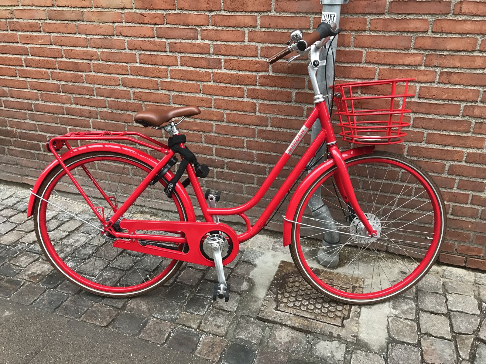 Apple iPhone 7 sample photo. Wheel, red, bike photography