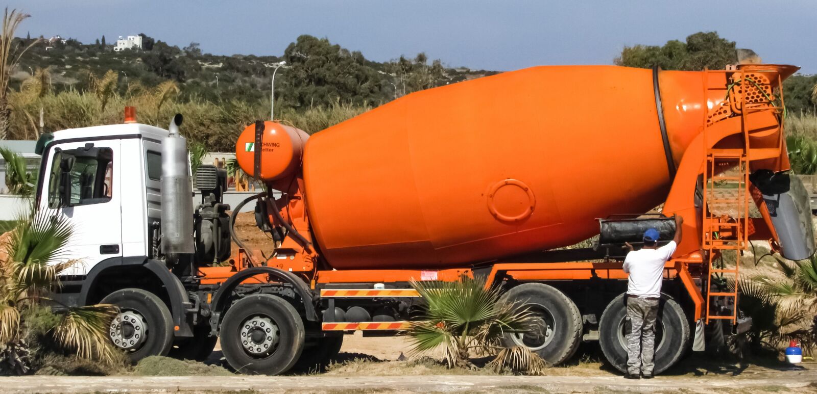Canon PowerShot SX400 IS sample photo. Cement mixer, truck, cement photography