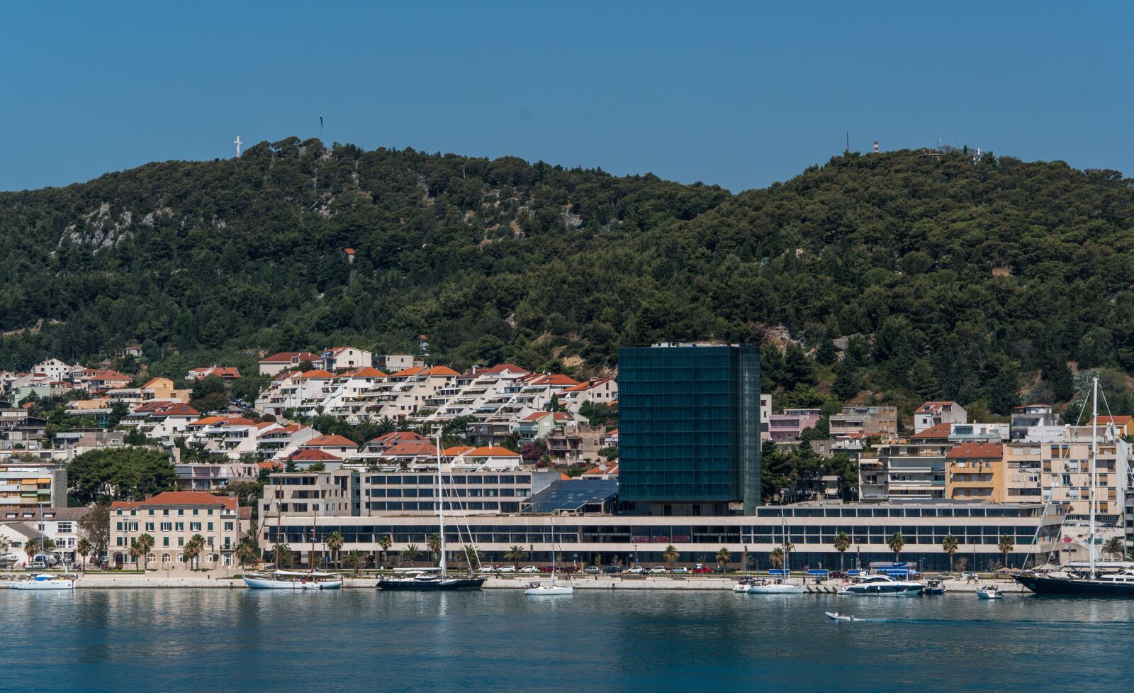 Sony a7R II + Sony FE 24-240mm F3.5-6.3 OSS sample photo. Split, croatia, architecture photography