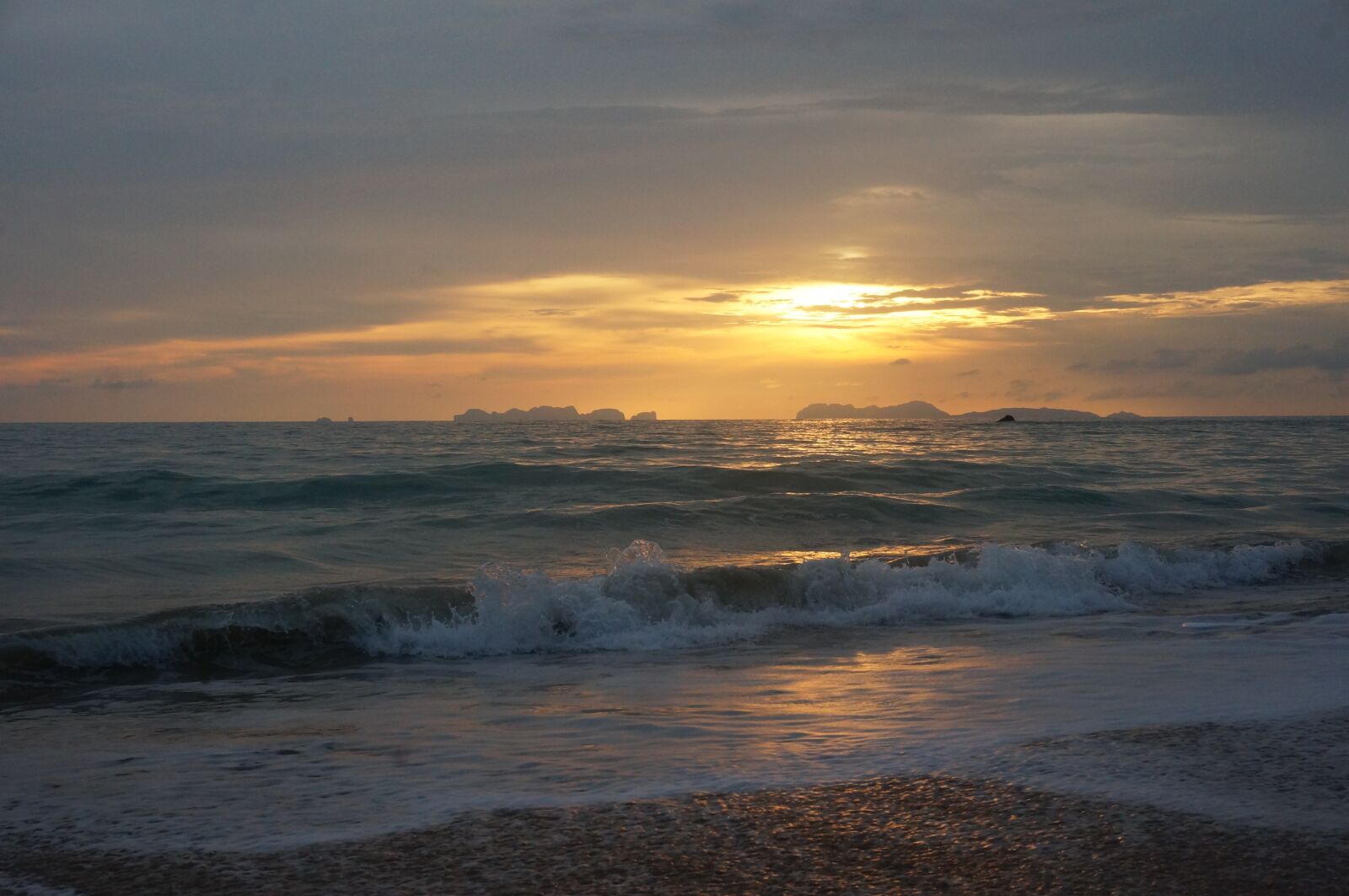 Sony Alpha NEX-6 sample photo. Beach, twilight, the sea photography
