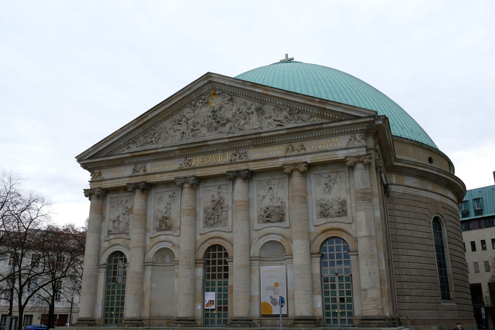 Panasonic Lumix DMC-FZ1000 sample photo. Berlin, cathedral, hedwig cathedral photography