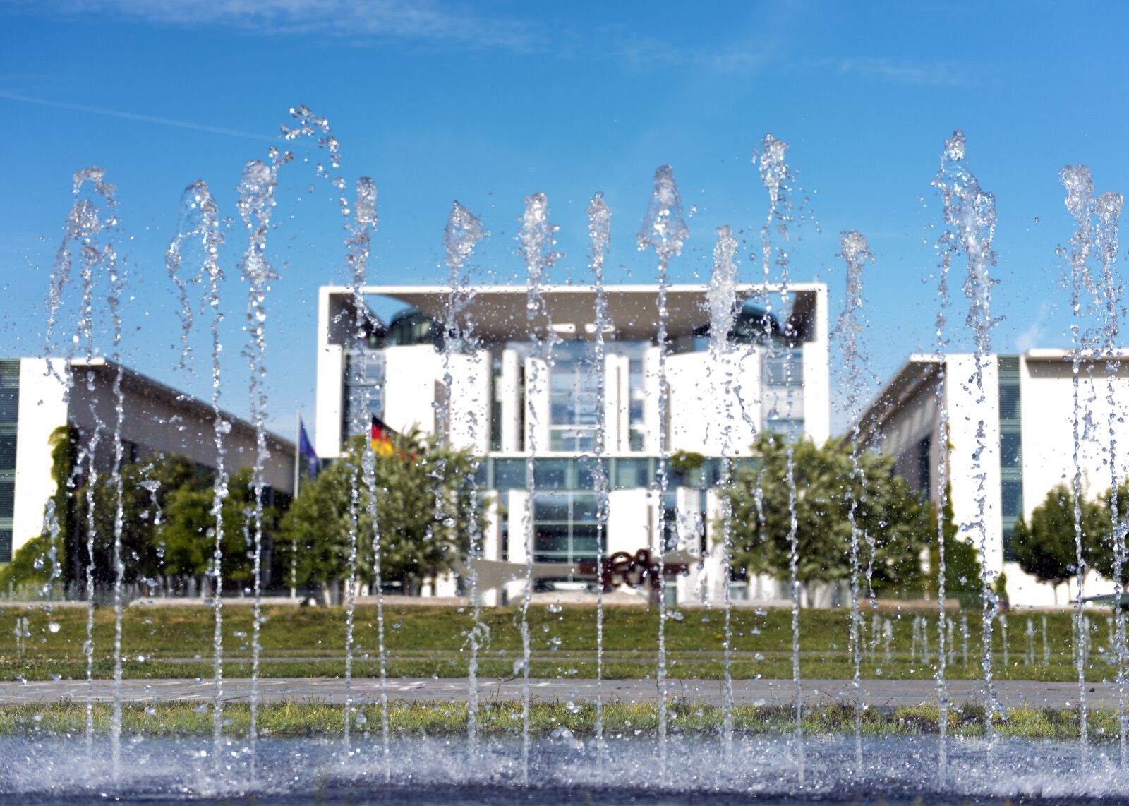 Nikon D800 sample photo. Berlin, reichstag, bundestag photography