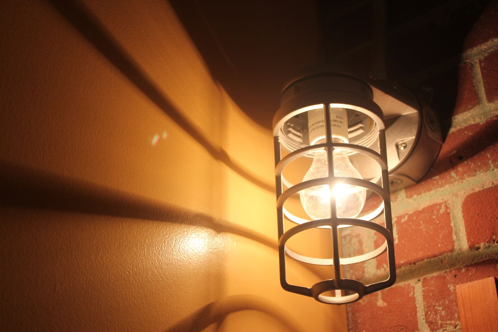 Canon EOS 550D (EOS Rebel T2i / EOS Kiss X4) sample photo. Light, industrial, industry photography