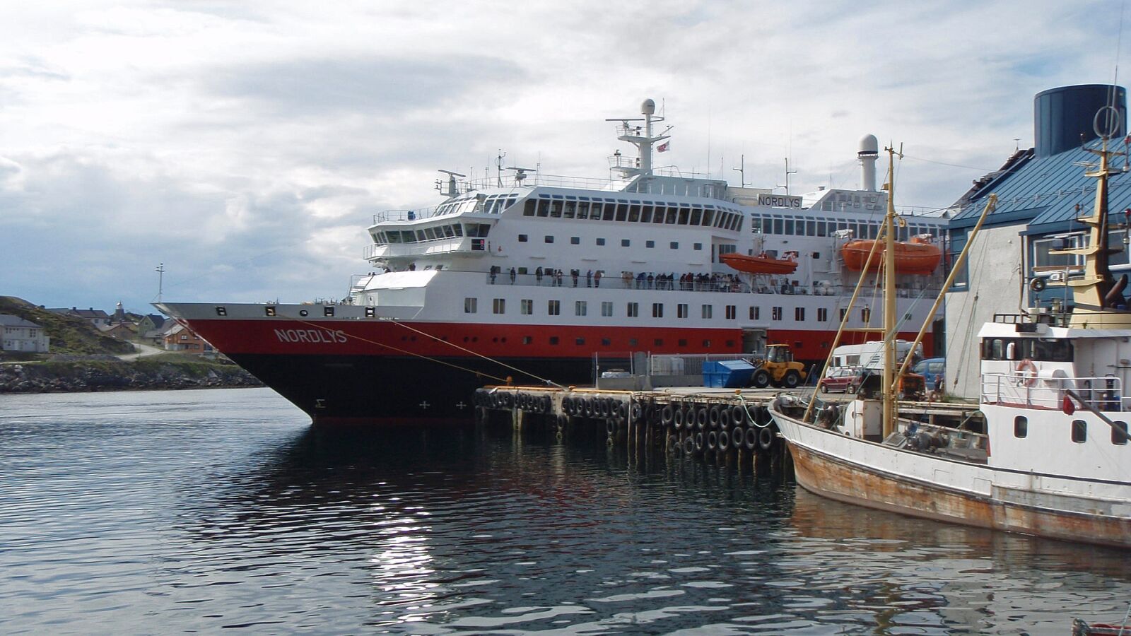 Olympus u790SW,S790SW sample photo. Honningsvag, norway, port photography