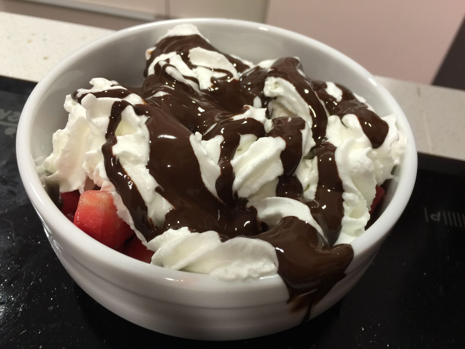 iPhone 6 Plus back camera 4.15mm f/2.2 sample photo. Desserts, cream, xocolata photography