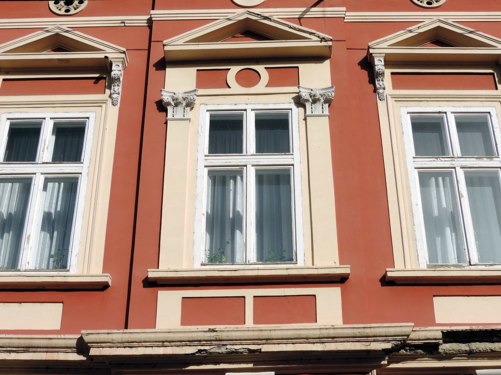 Nikon Coolpix P520 sample photo. Baroque, exterior, house, facade photography