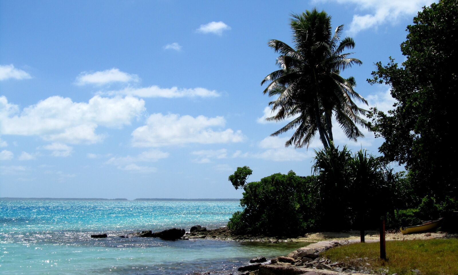 Canon PowerShot SX210 IS sample photo. Fanning island, kiribati, beach photography