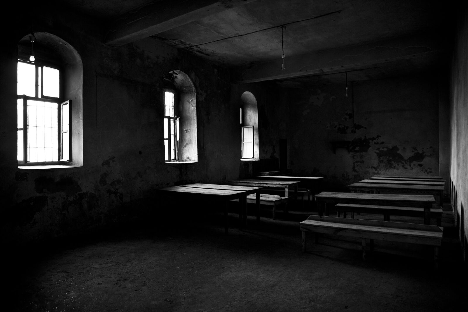 Canon EOS 5D sample photo. Window, light, black and photography