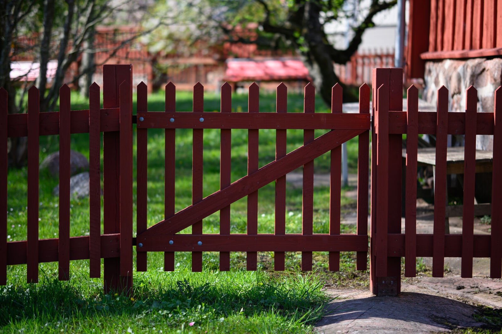 Nikon Z9 sample photo. House fence photography