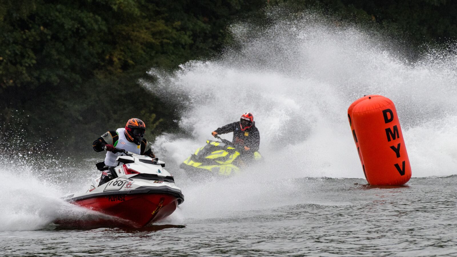Canon EOS 80D sample photo. Motor boat race, jet photography