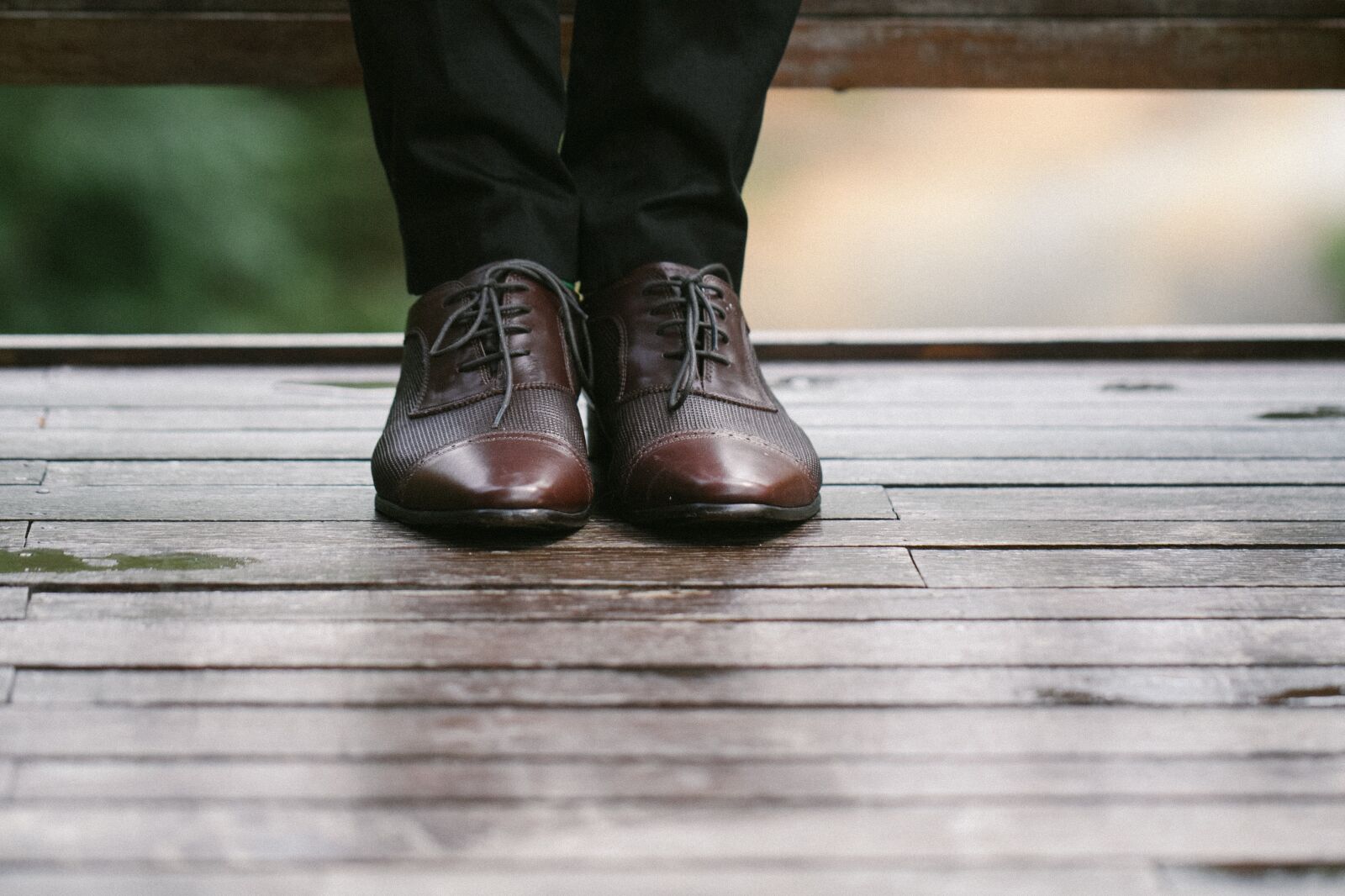Canon EF 100mm F2.8L Macro IS USM sample photo. Men, shoes, oxford photography