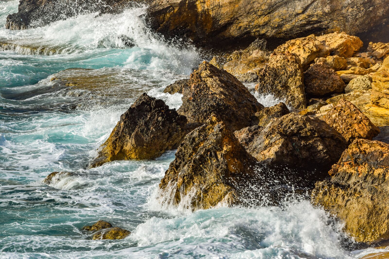 Nikon D3300 sample photo. Wave, crushing, rocky coast photography