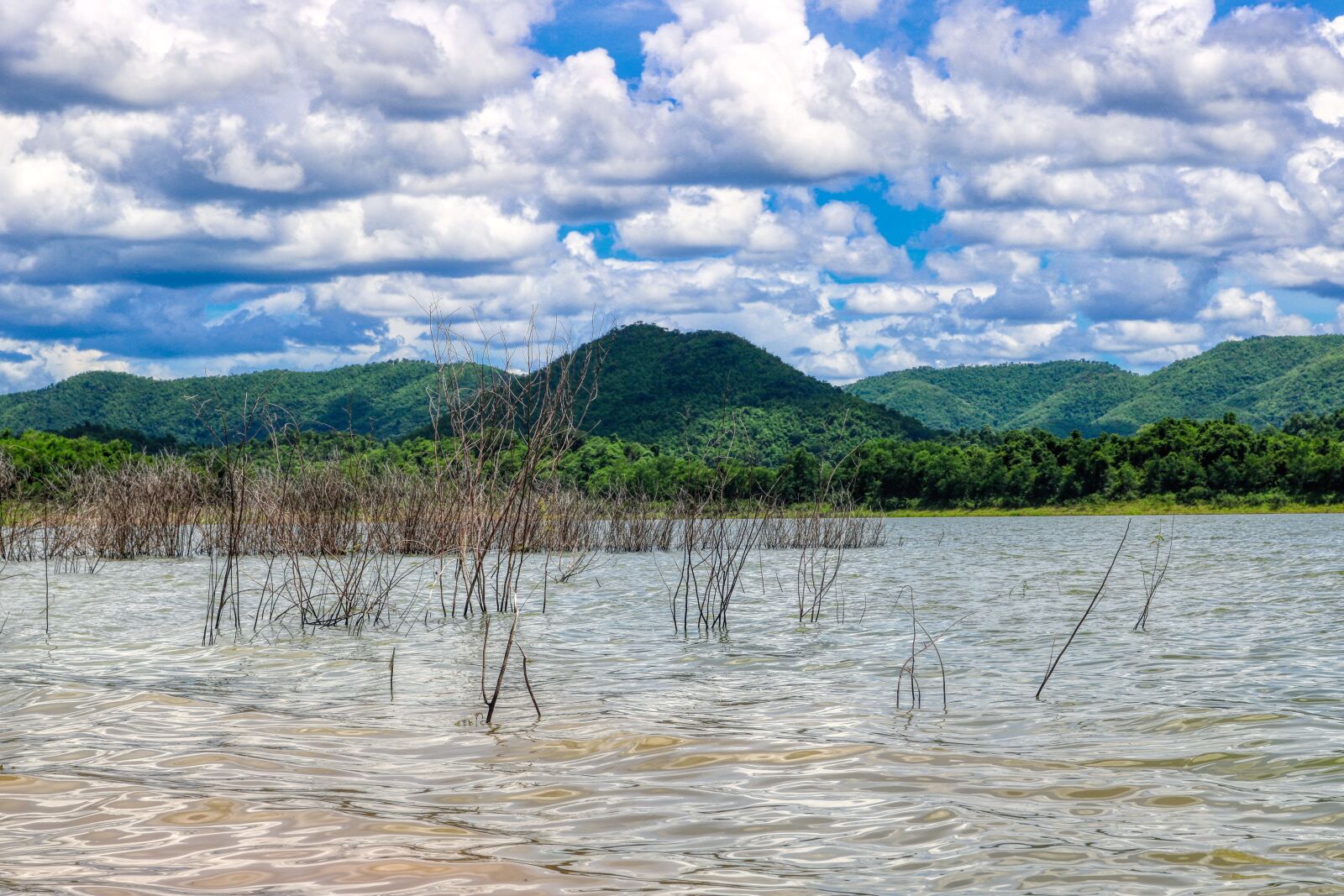 Canon EOS 750D (EOS Rebel T6i / EOS Kiss X8i) sample photo. Cloudiness, mountain, thailand photography