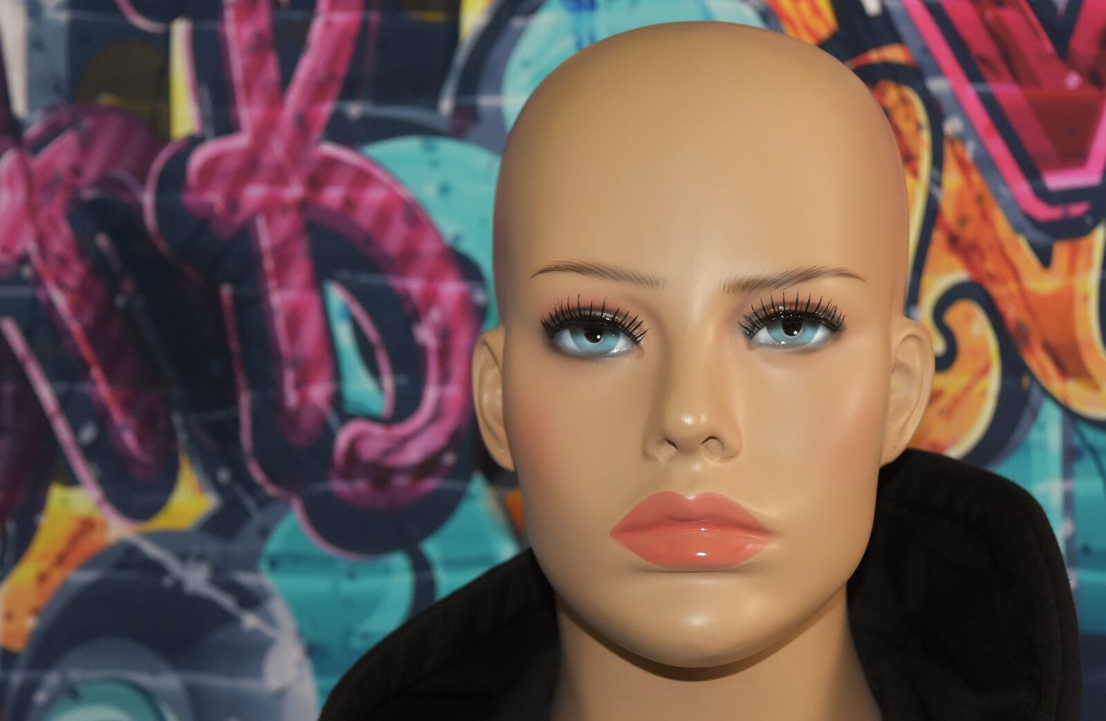 Nikon D7200 sample photo. Bald head, model, woman photography