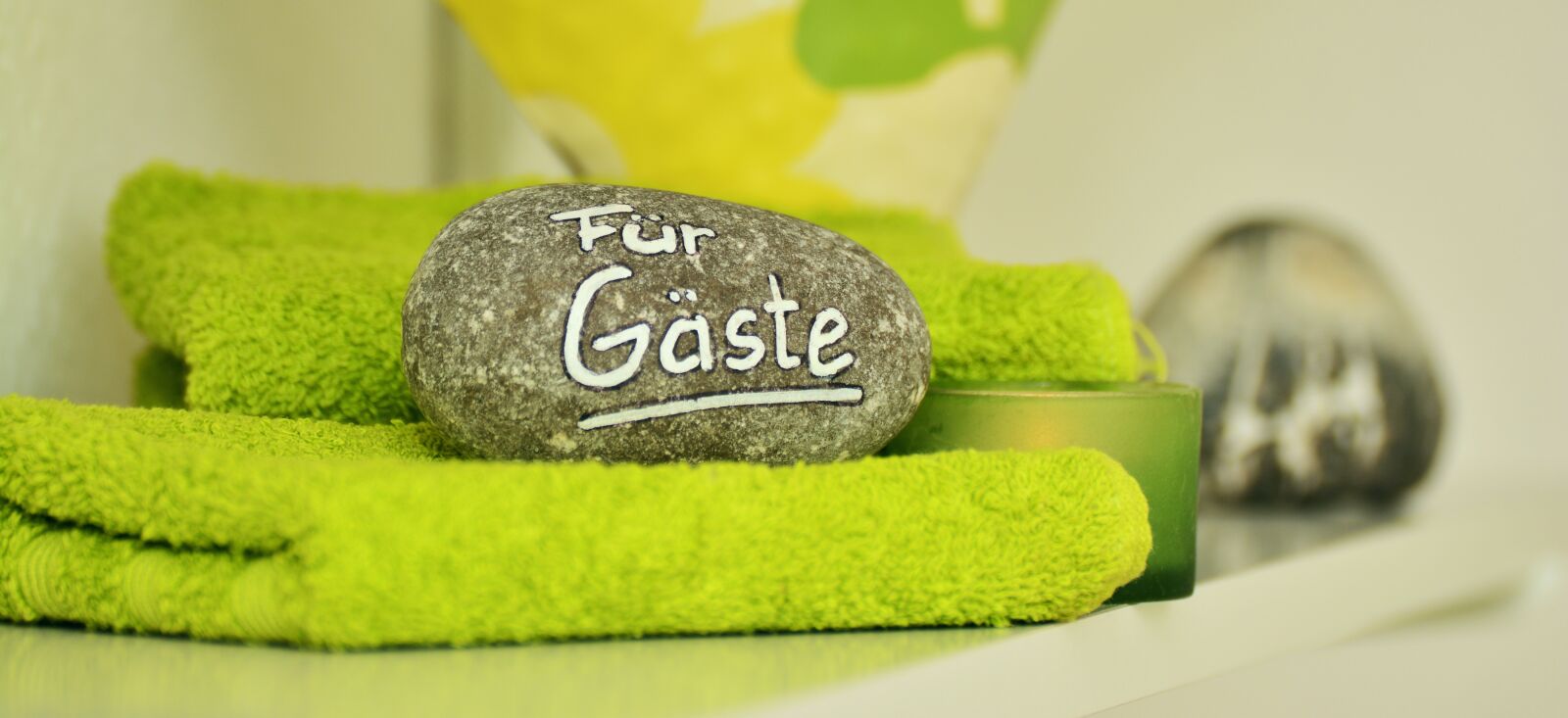 Nikon D5200 sample photo. Guests, guest towel, bad photography