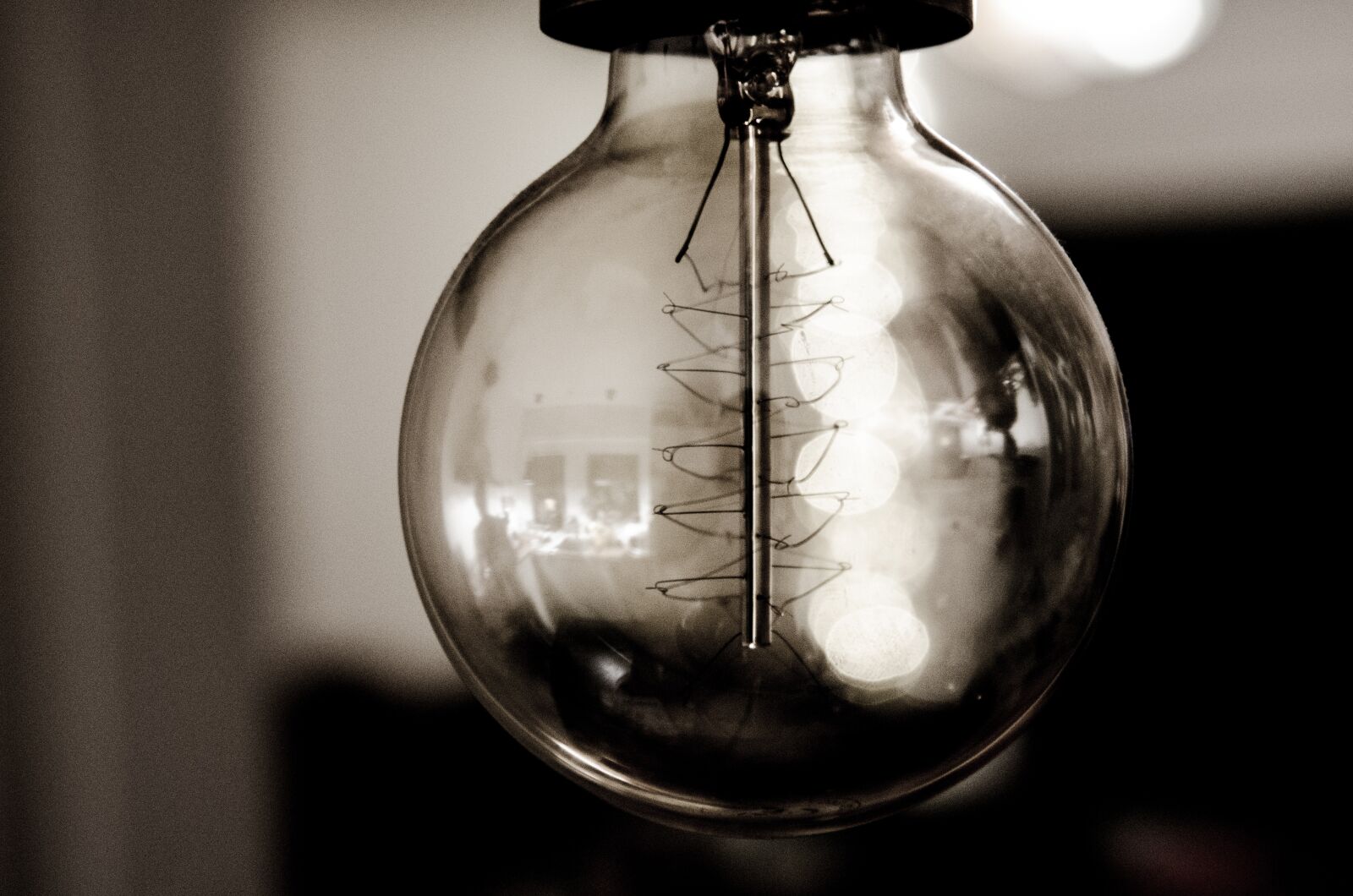 Nikon D7000 sample photo. Light, bulb, light bulb photography