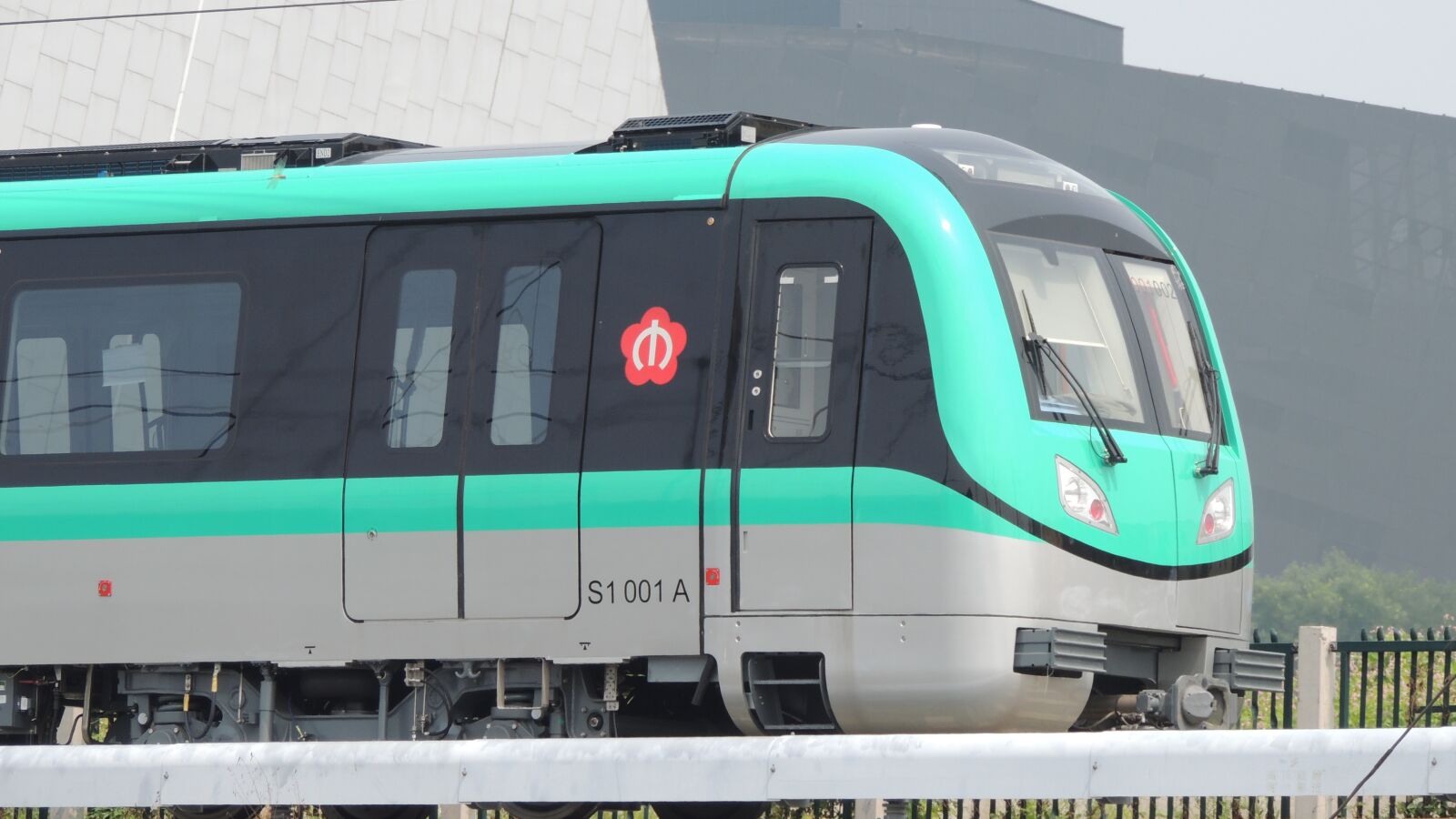Nikon Coolpix P510 sample photo. Nanjing, train, transport photography