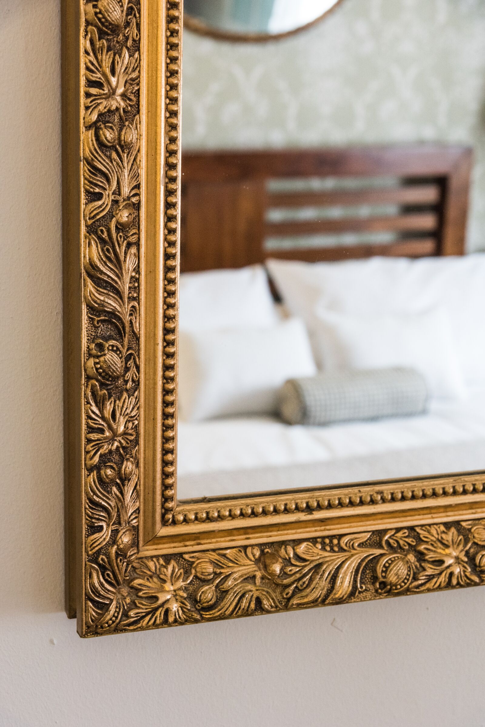 Nikon D750 sample photo. Mirror, frame, bedroom photography