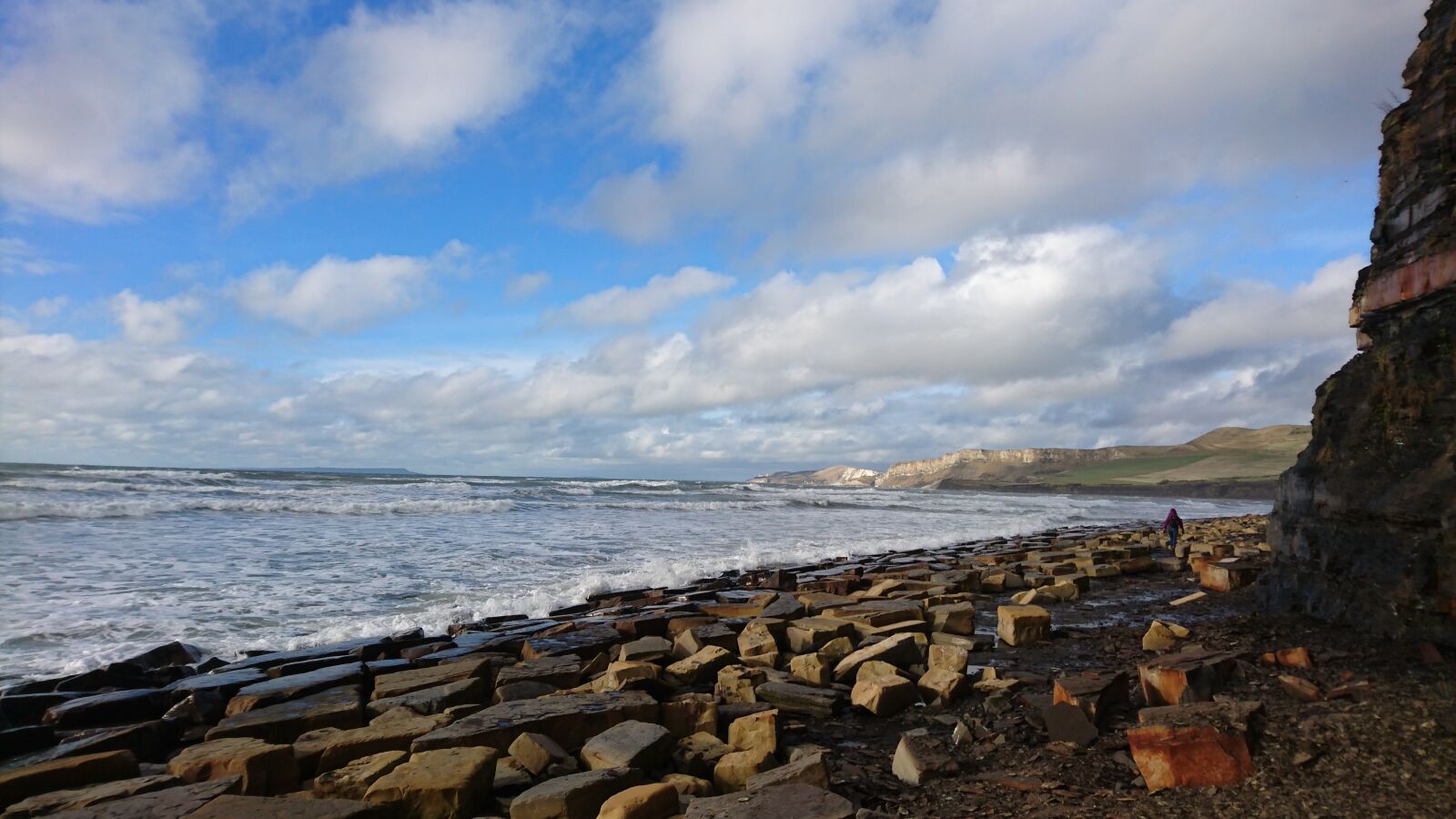 Sony Xperia Z5 Compact sample photo. Coast, sky, rocks photography
