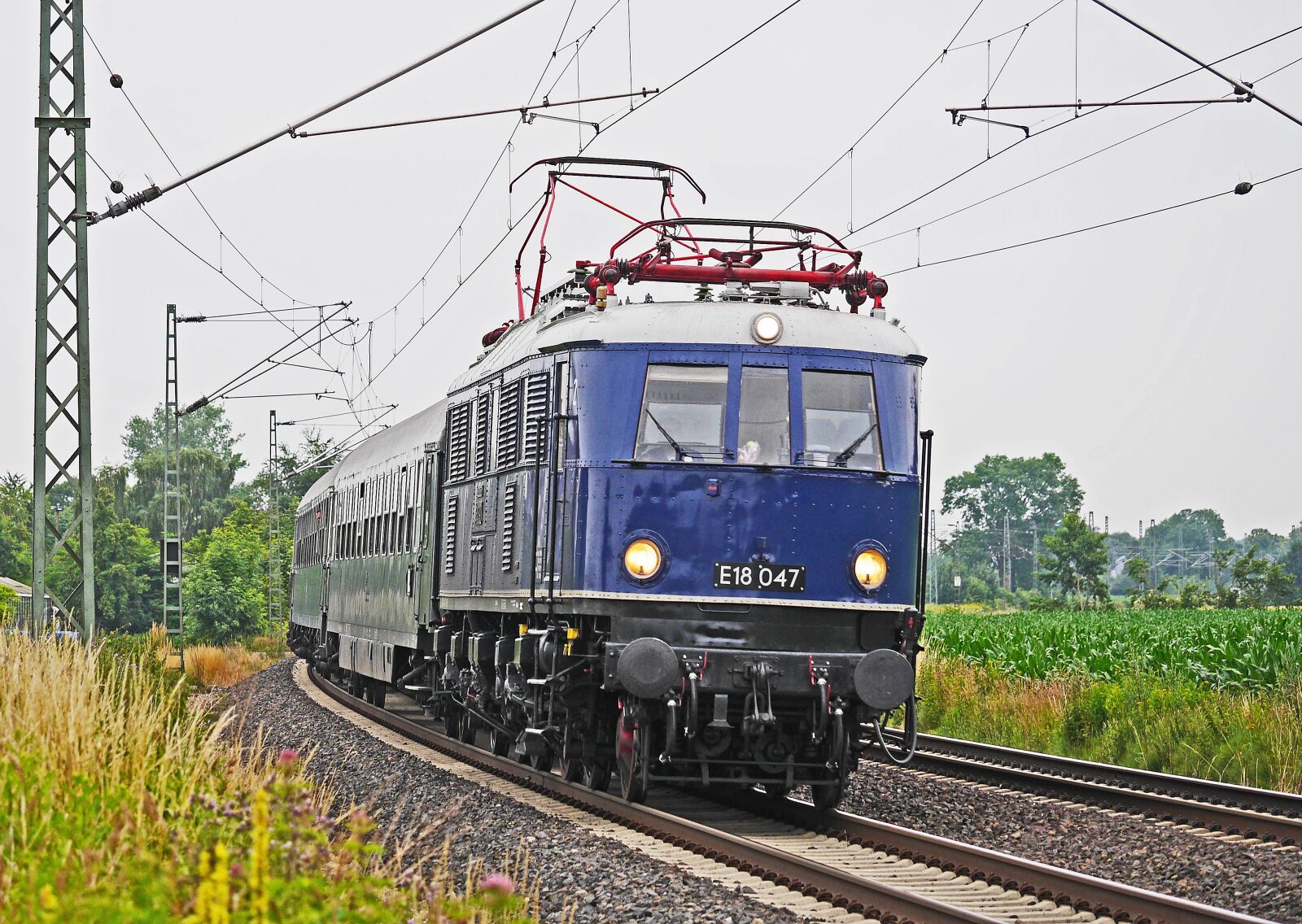 Panasonic Lumix DMC-GH3 sample photo. Old elektrolok, special train photography